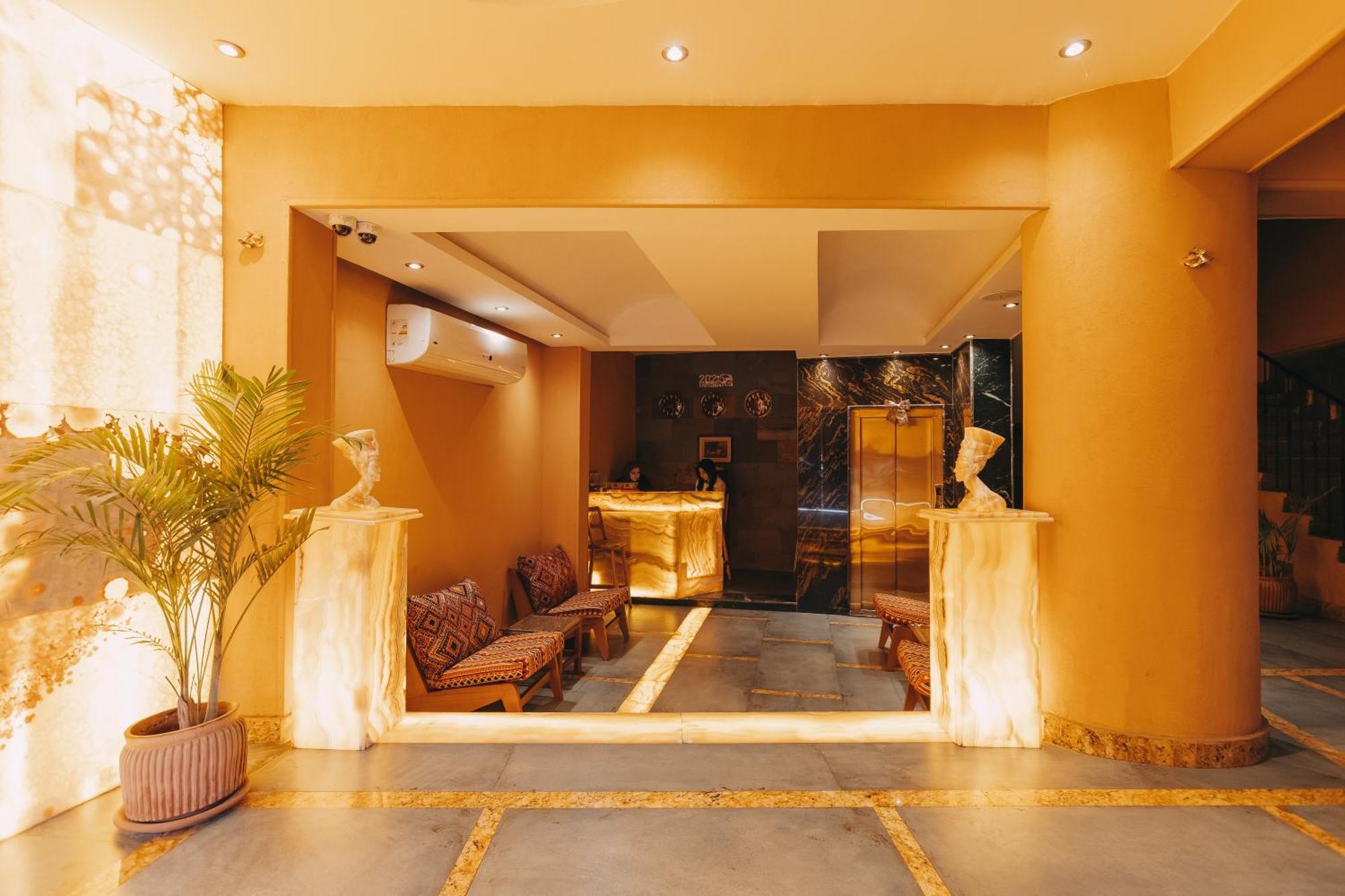 Otel Almas Pyramids