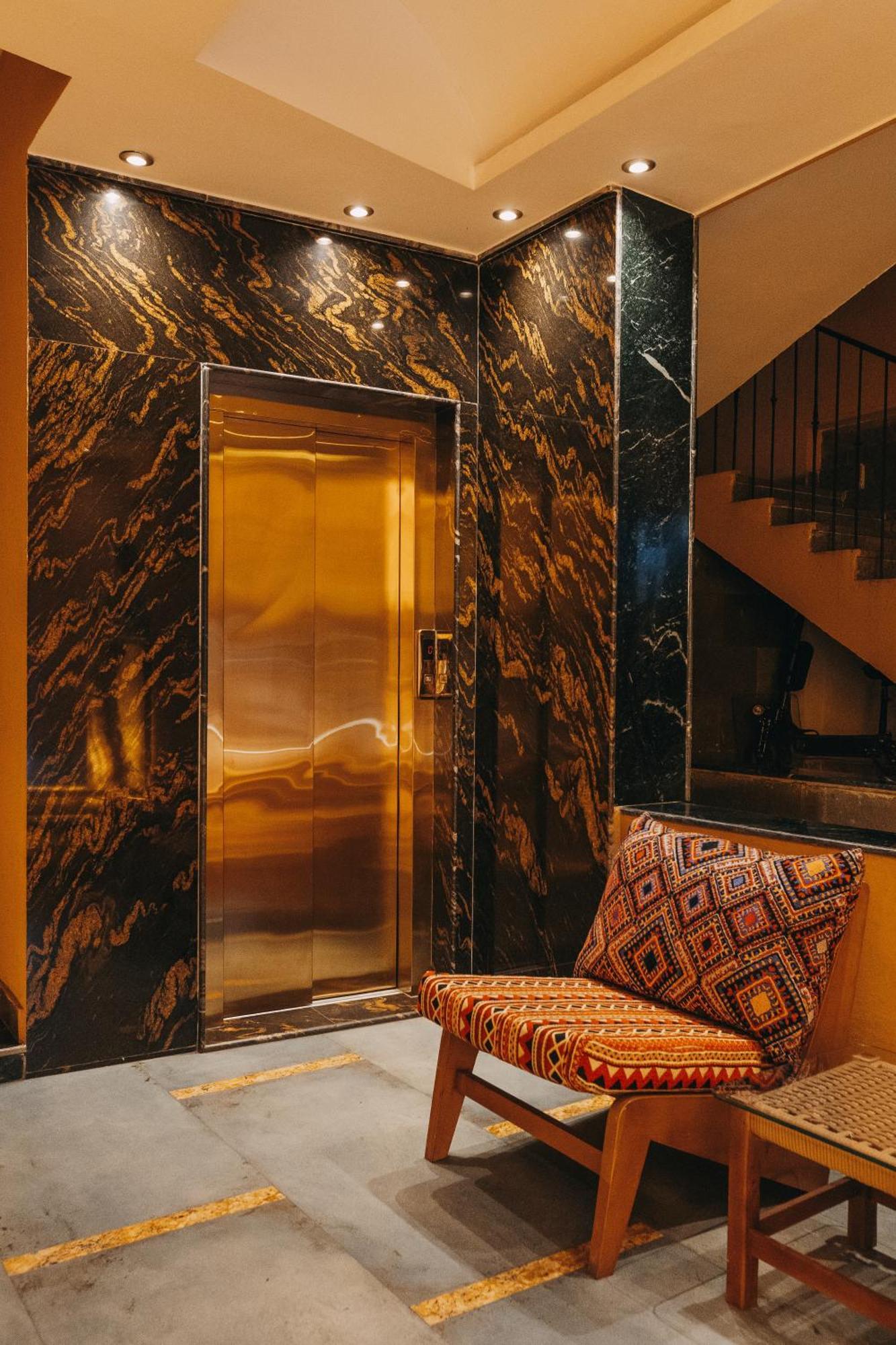 Otel Almas Pyramids Kafret el-Gabal