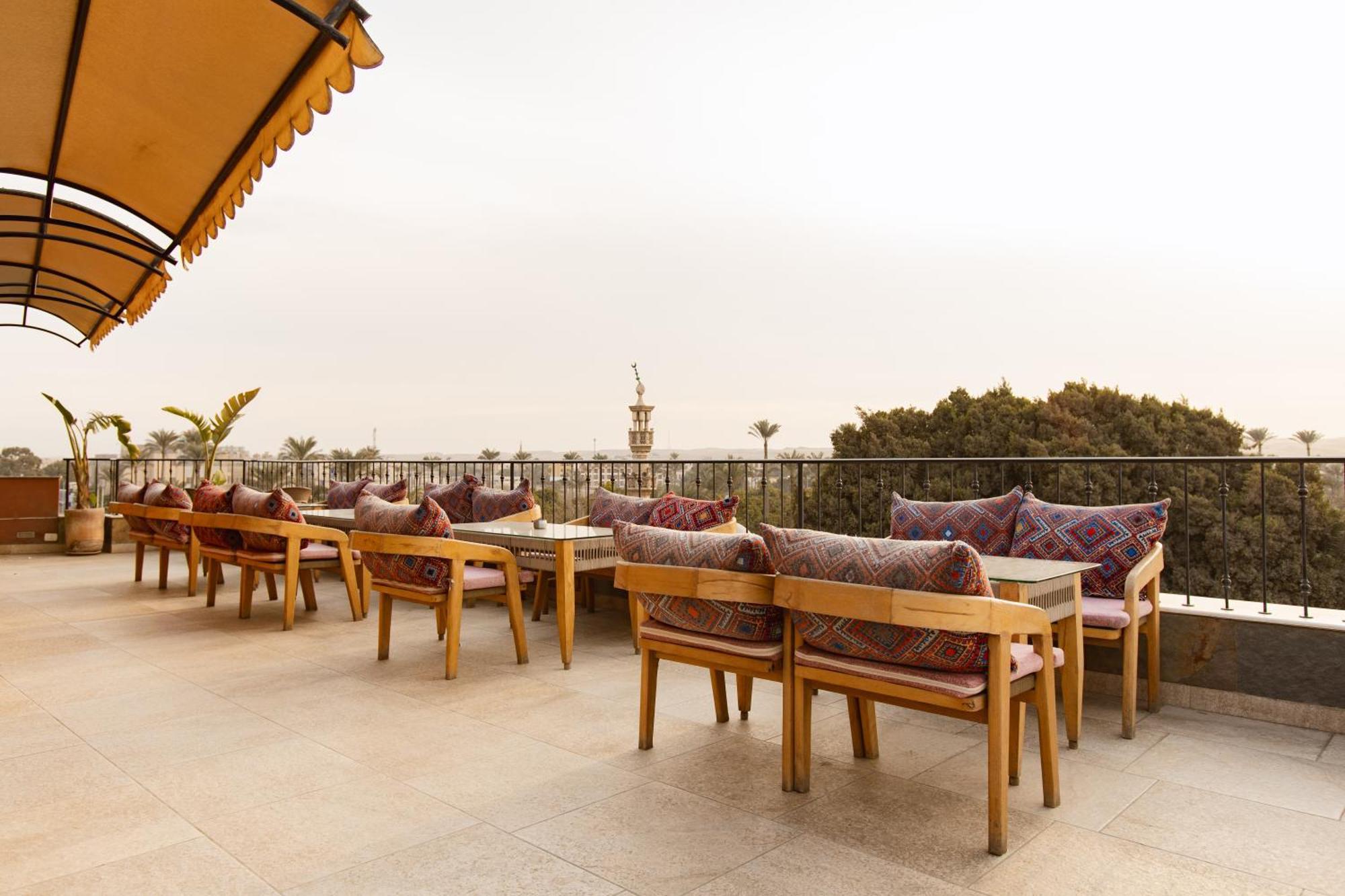 Almas Pyramids 4* Kafret el-Gabal