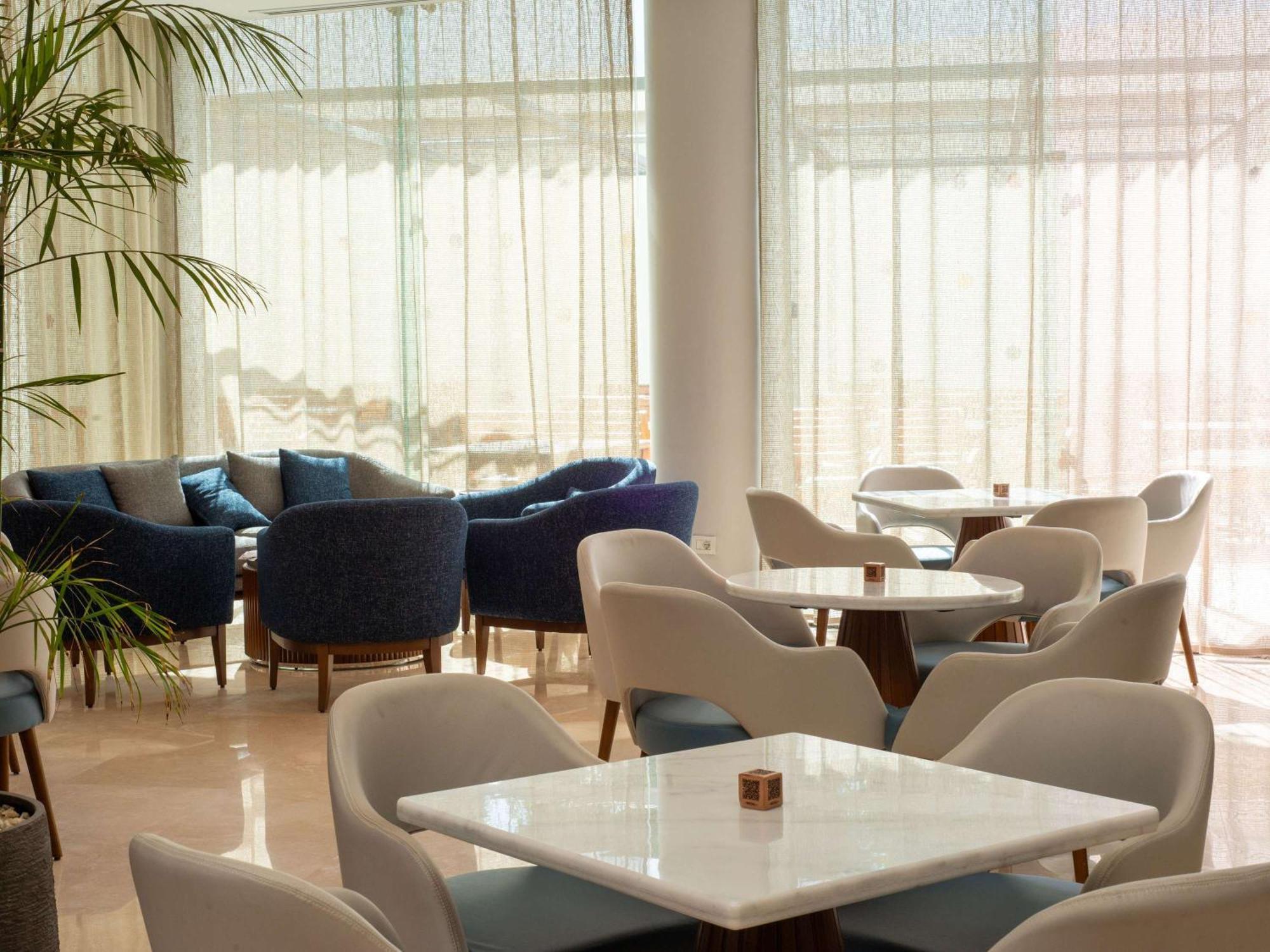 Novotel El Borg