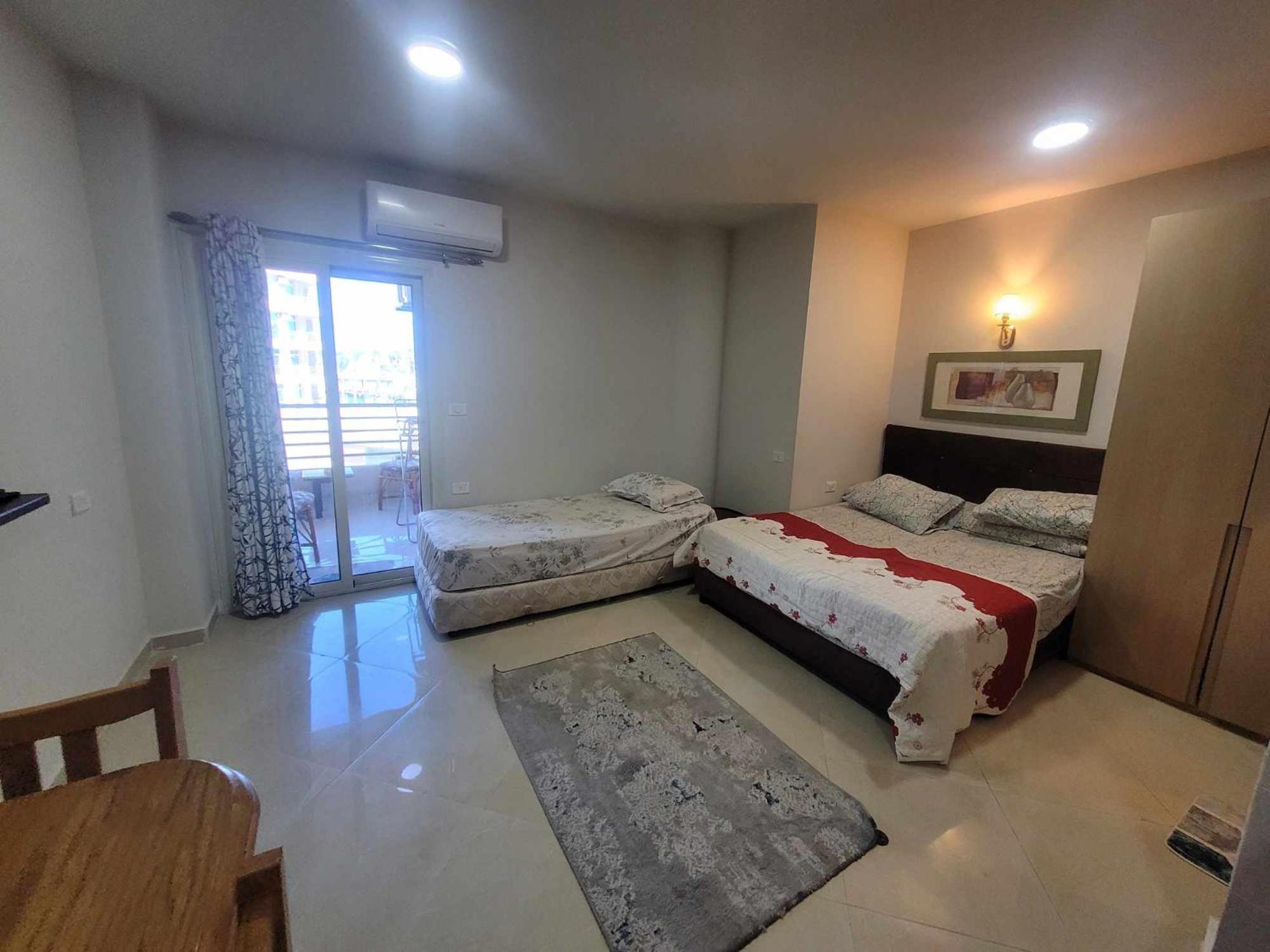 With Seaview, Amazing For Couples, Sunny & Seaview & Free Wi-fi Apartment Hurghada