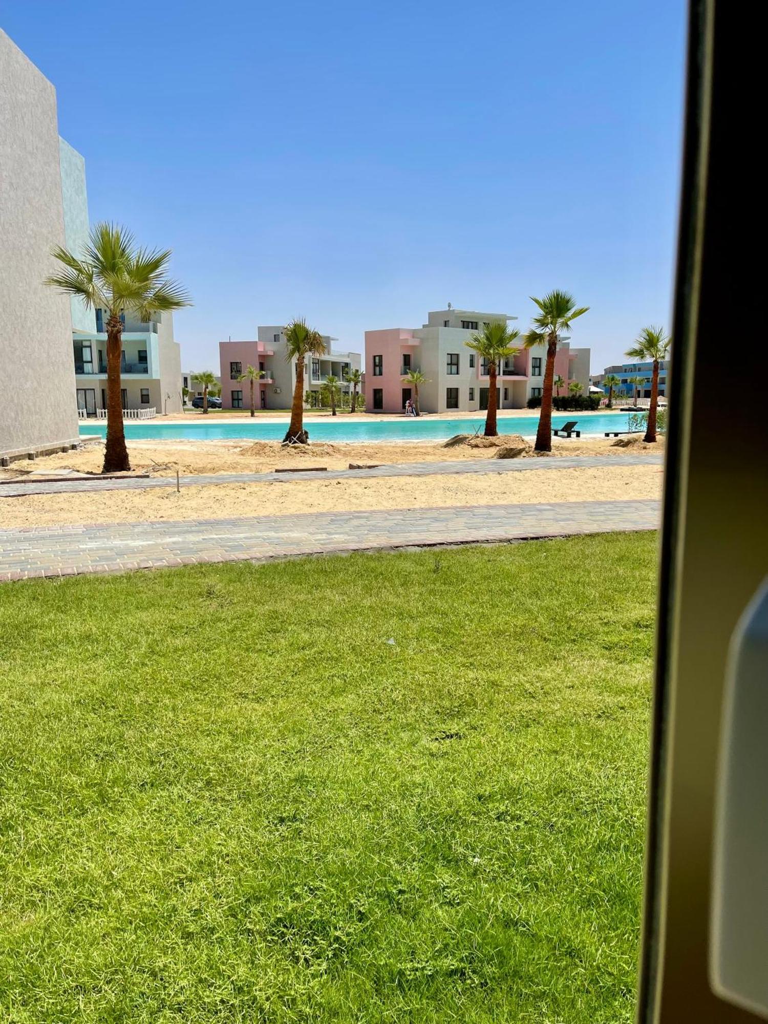 La Direct On Lagoons By Of Bedz El Alamein
