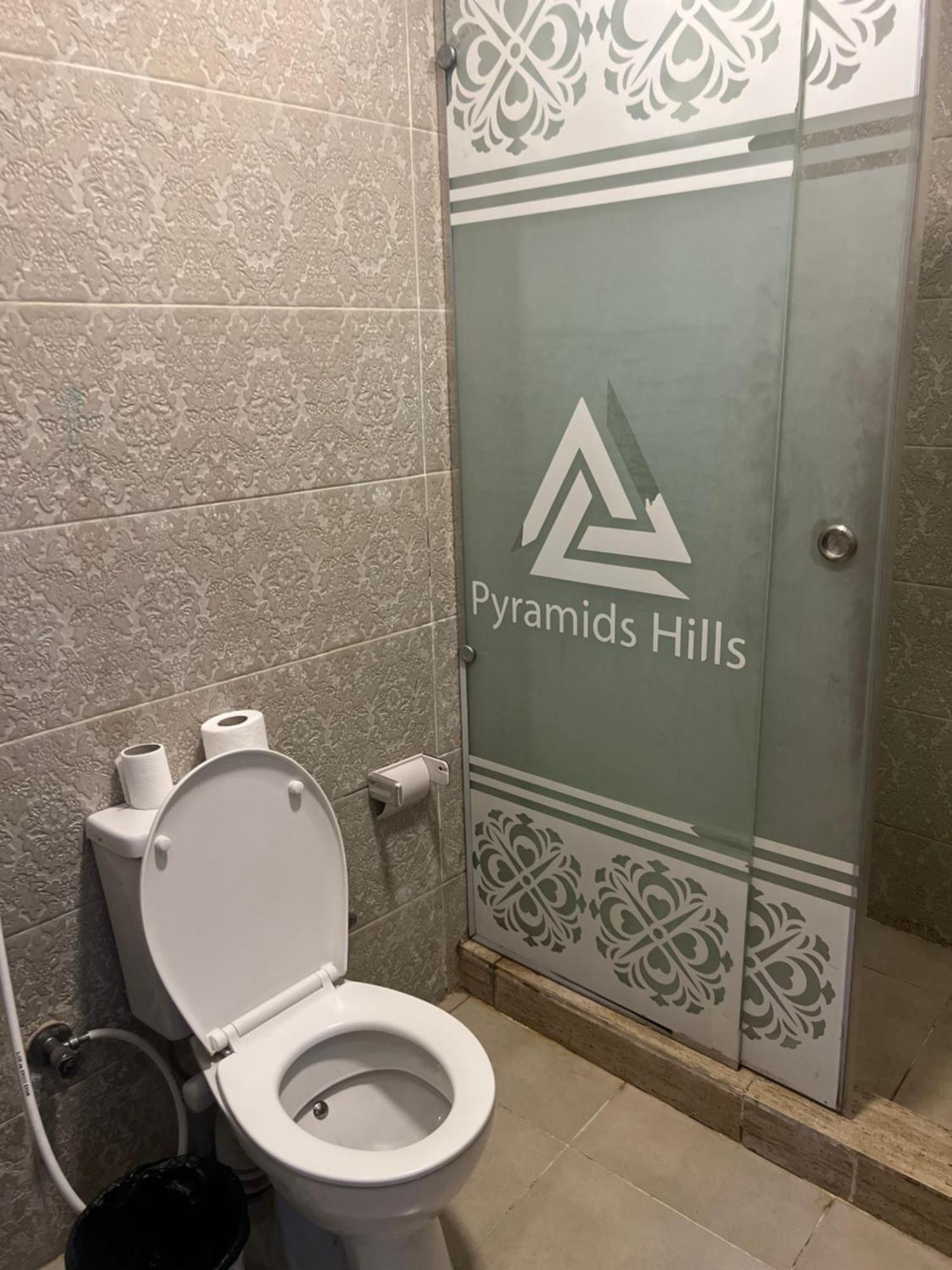The Pyramids Hills Hotel