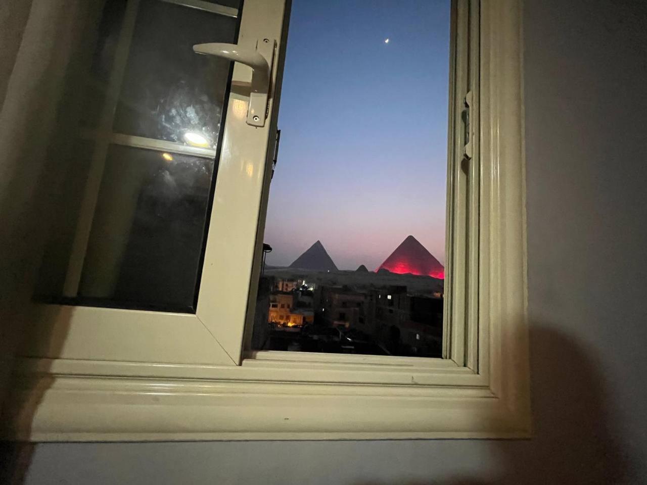 Hotel The Pyramids Hills 3*