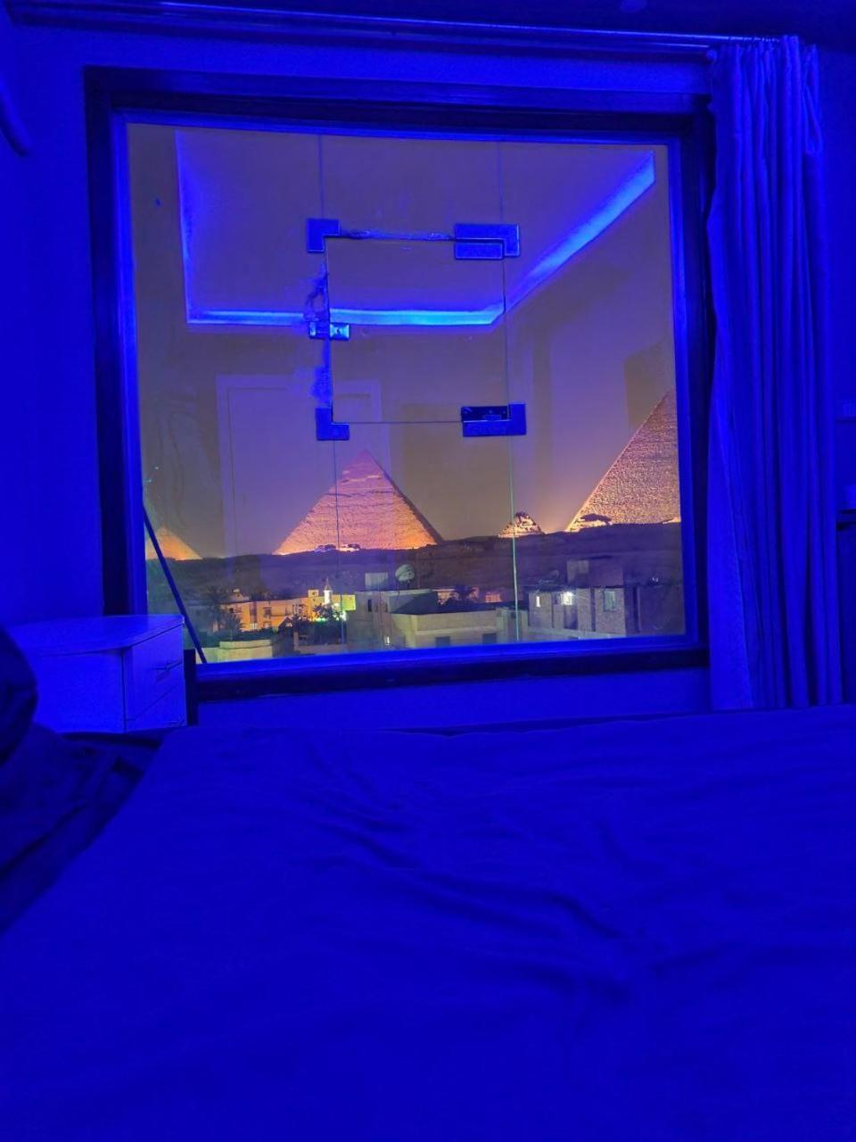 The Pyramids Hills Hotel