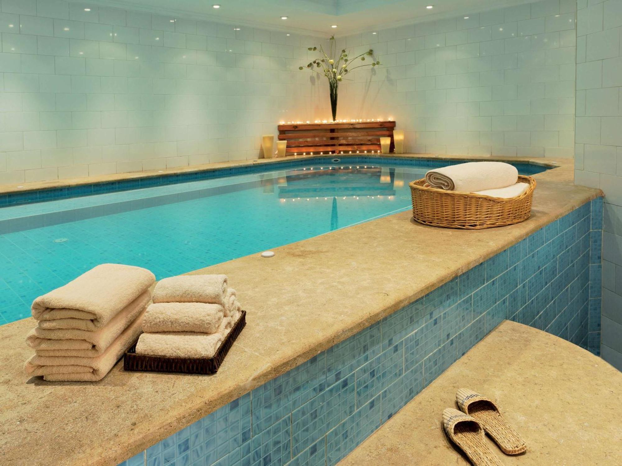 Moevenpick Cairo - Media