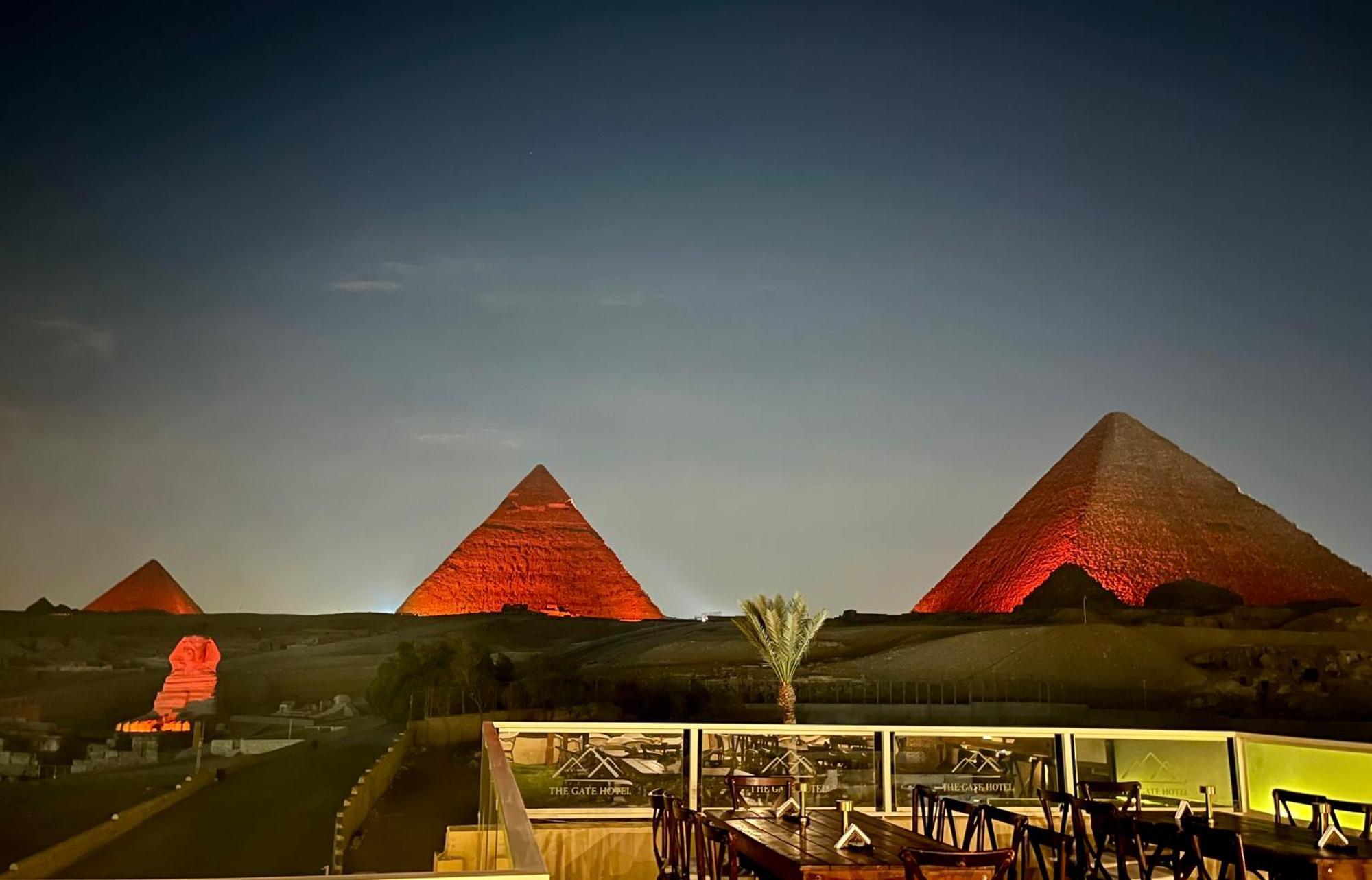 The Gate Front Pyramids & Sphinx View Hotel Kafrat al Jabal