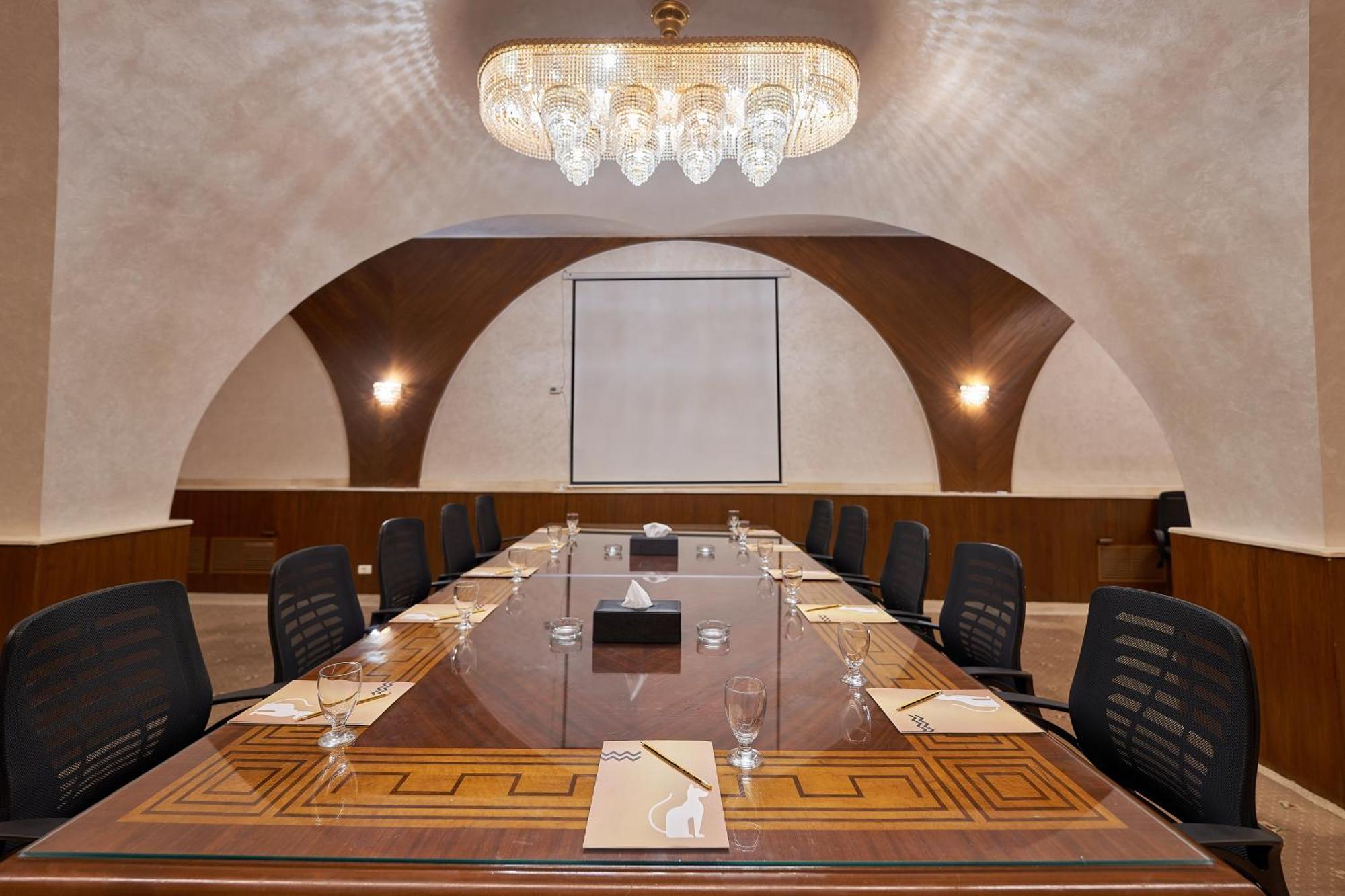 Hotel Pyramids Park Cairo