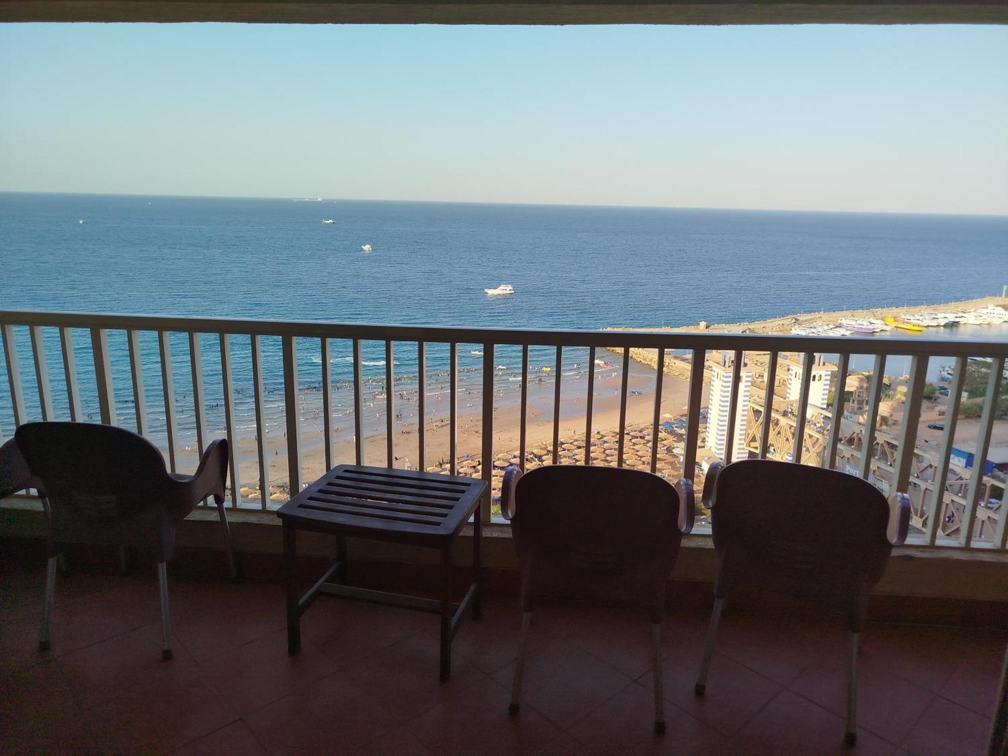 Two-bedroom In Porto Sokhna Pyramids Families Only Ain Sukhna