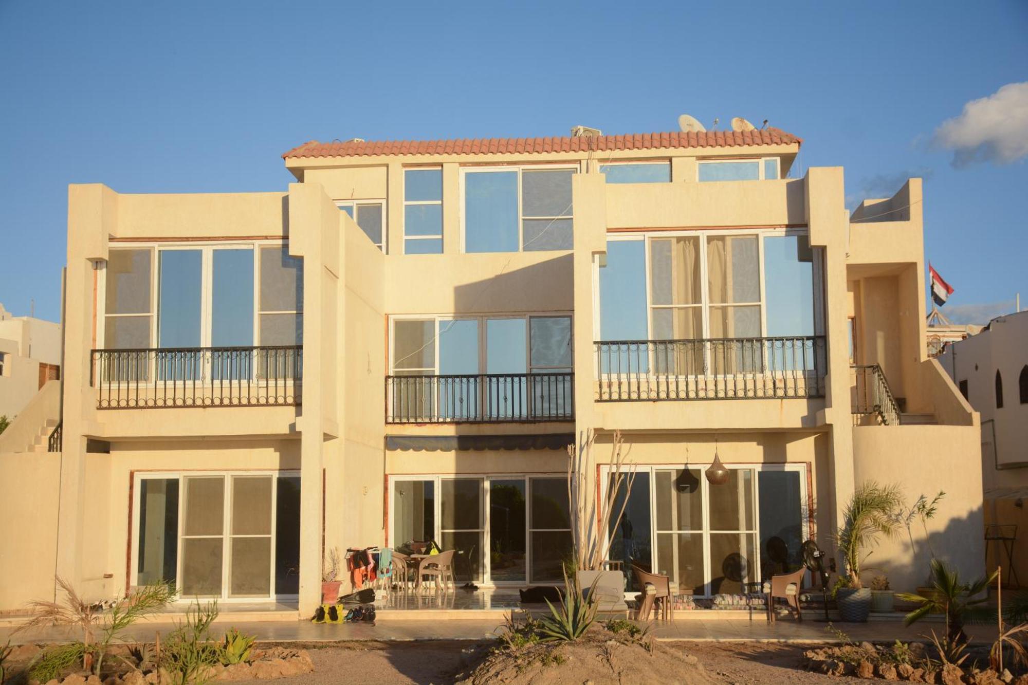 Luxury Sea-view 2 Bedrooms In Hadaba *