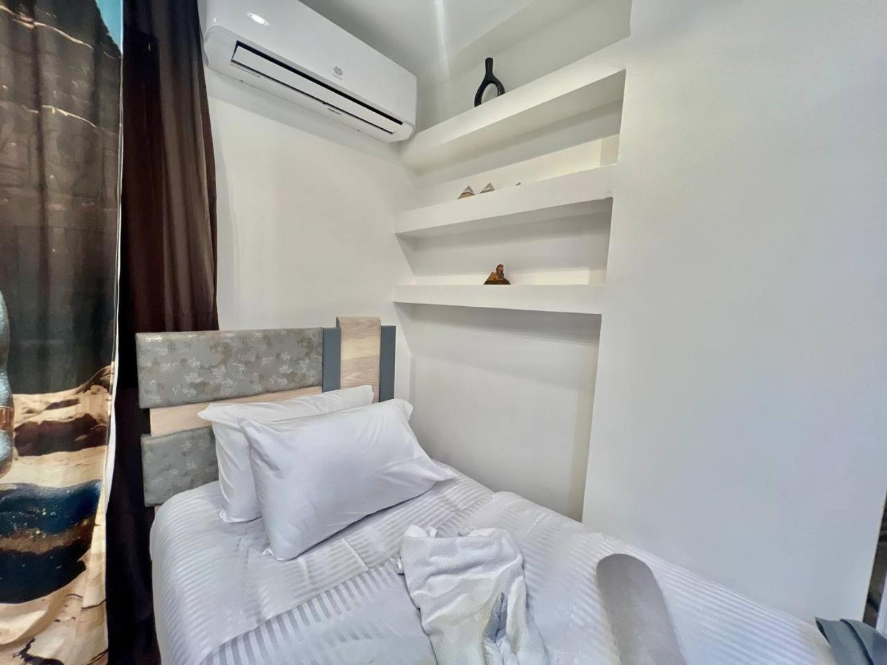 Paradise Pyramids View Apartment