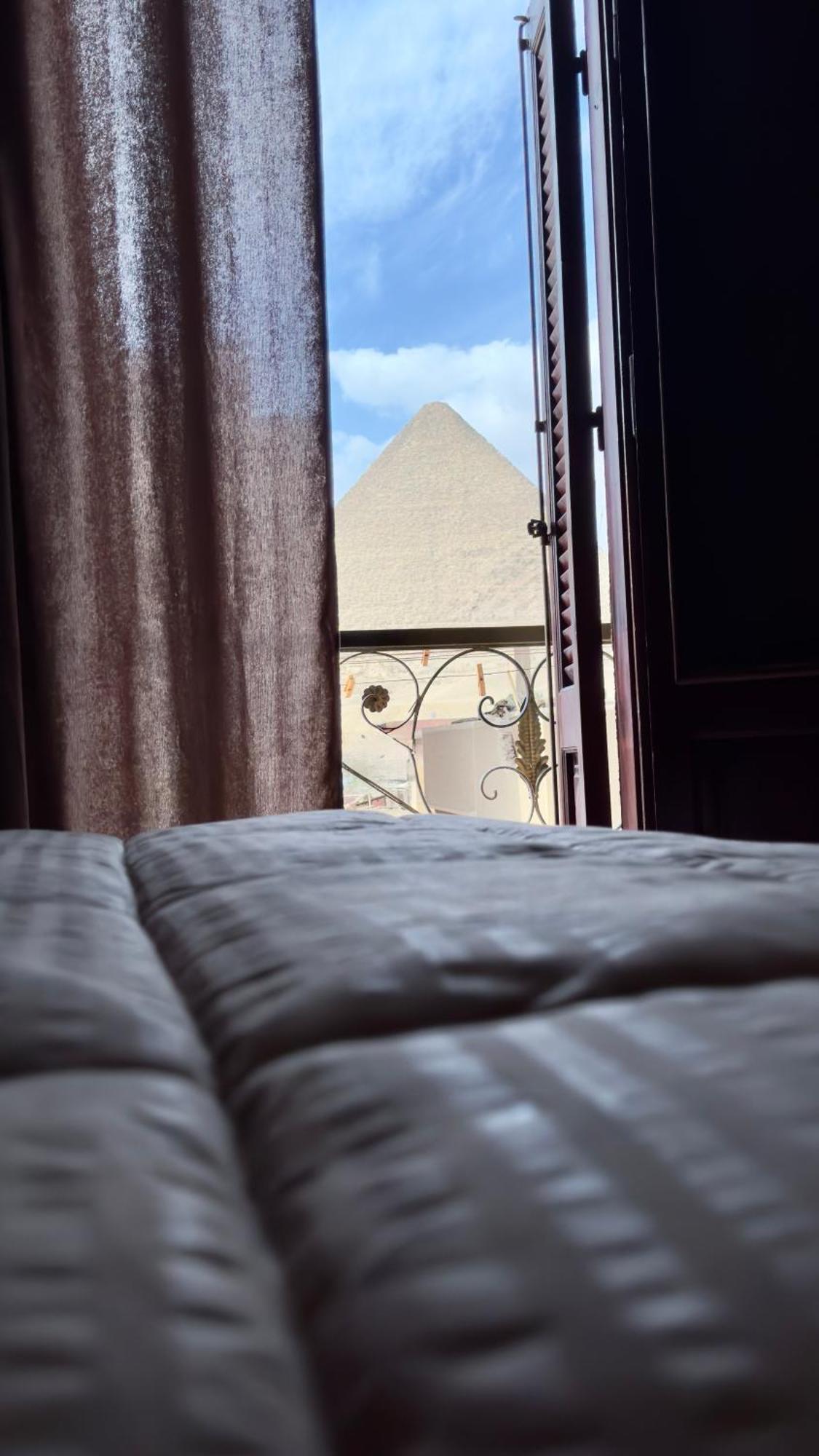Horus Pyramids View Apartment Cairo