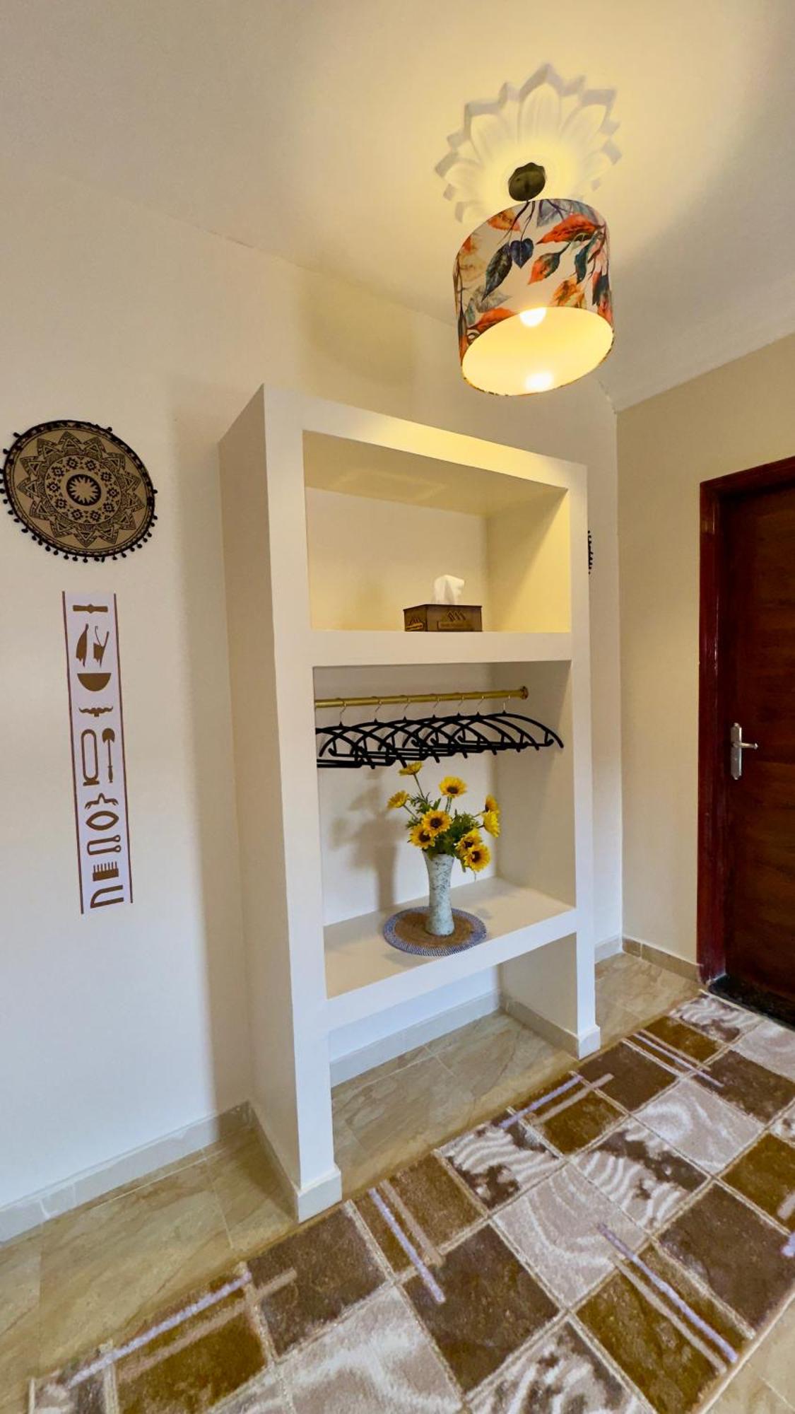 Horus Pyramids View Apartment