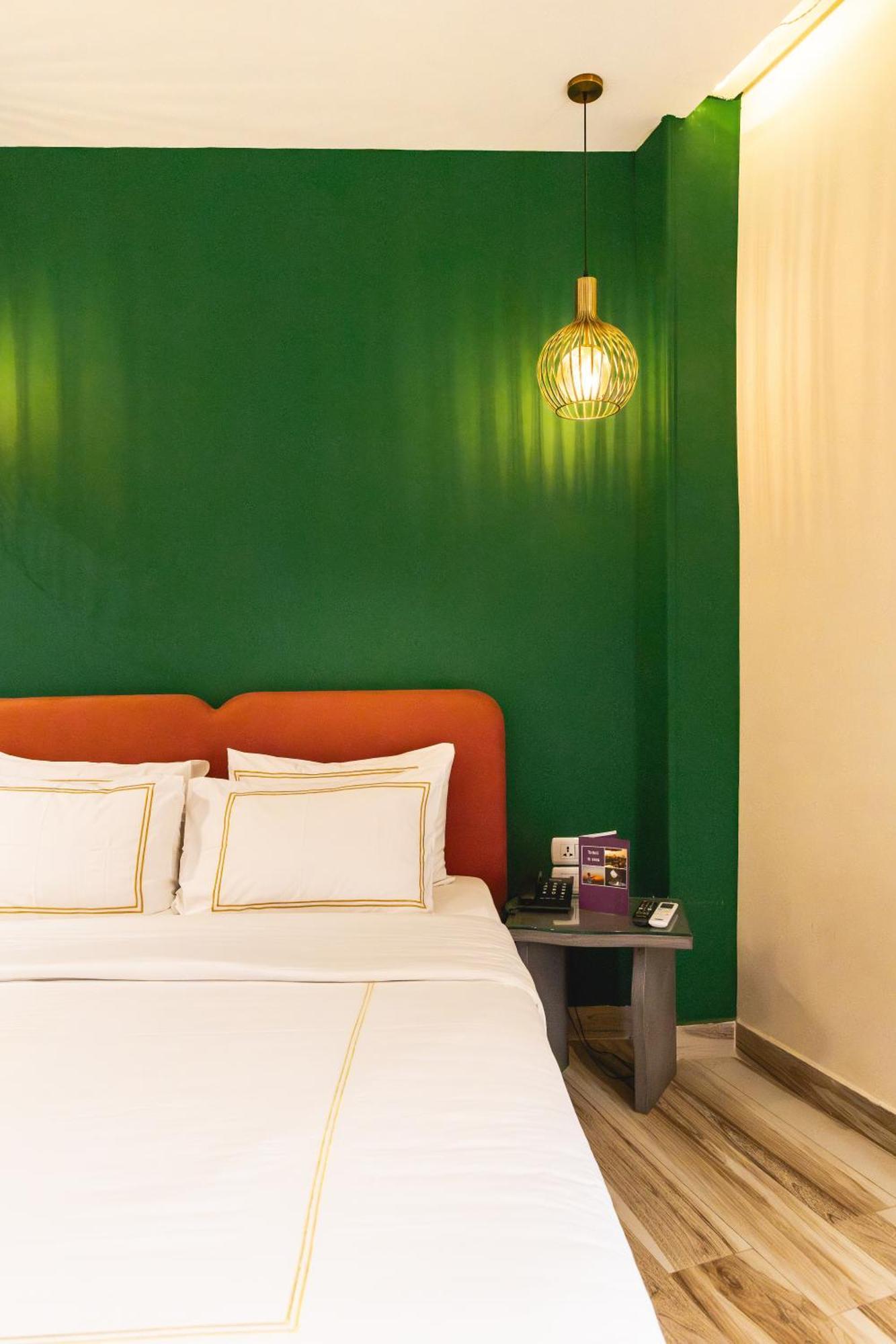 Inn Almas Pyramids View