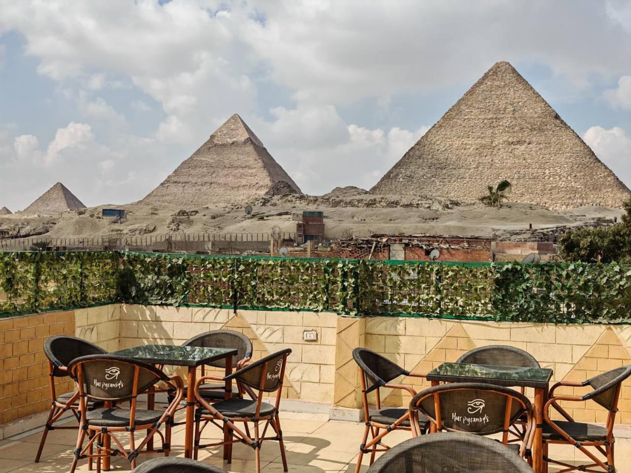 Pyramids Kafrat al Jabal