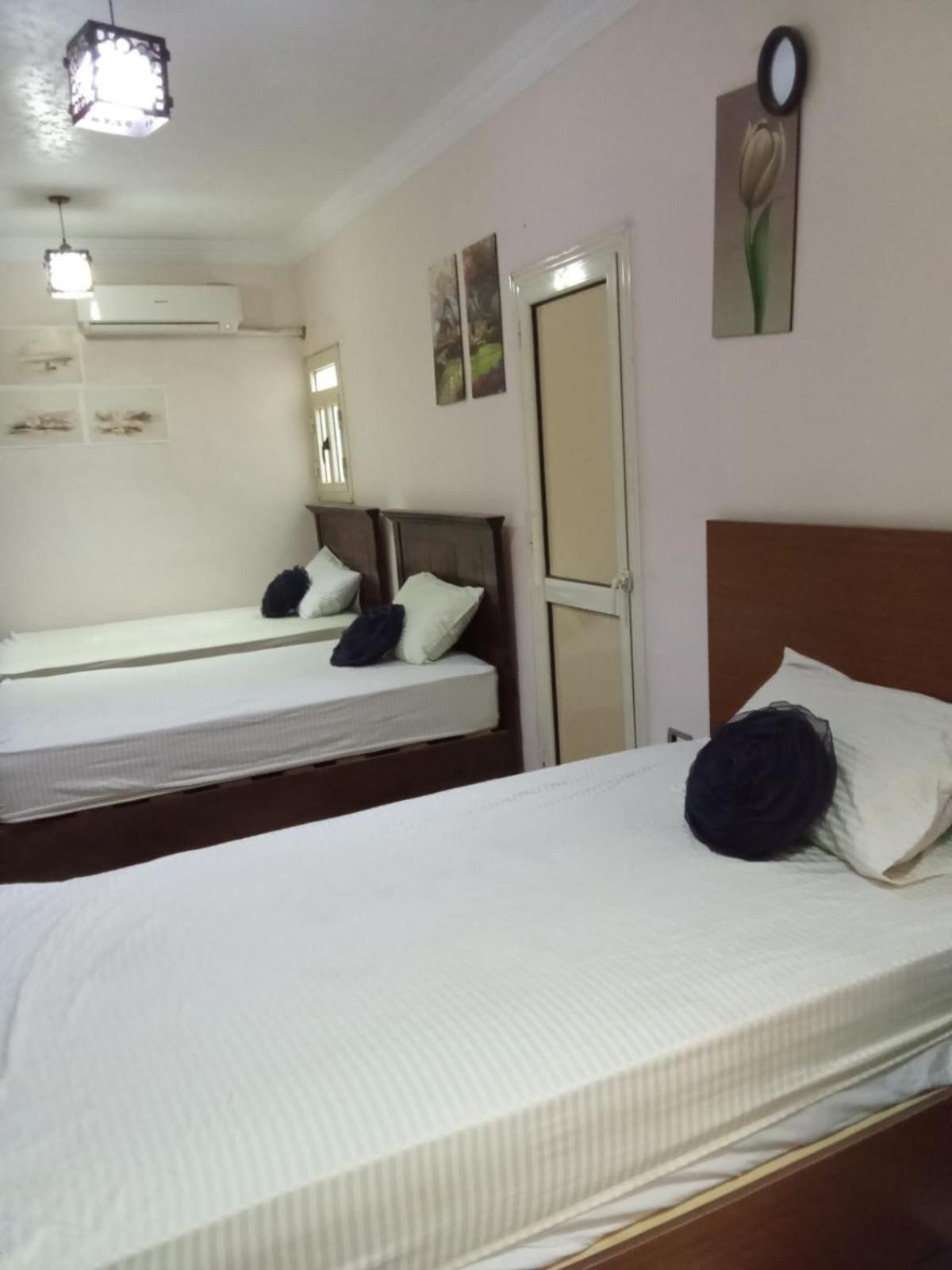 Otel Adam Pyramid View 2*