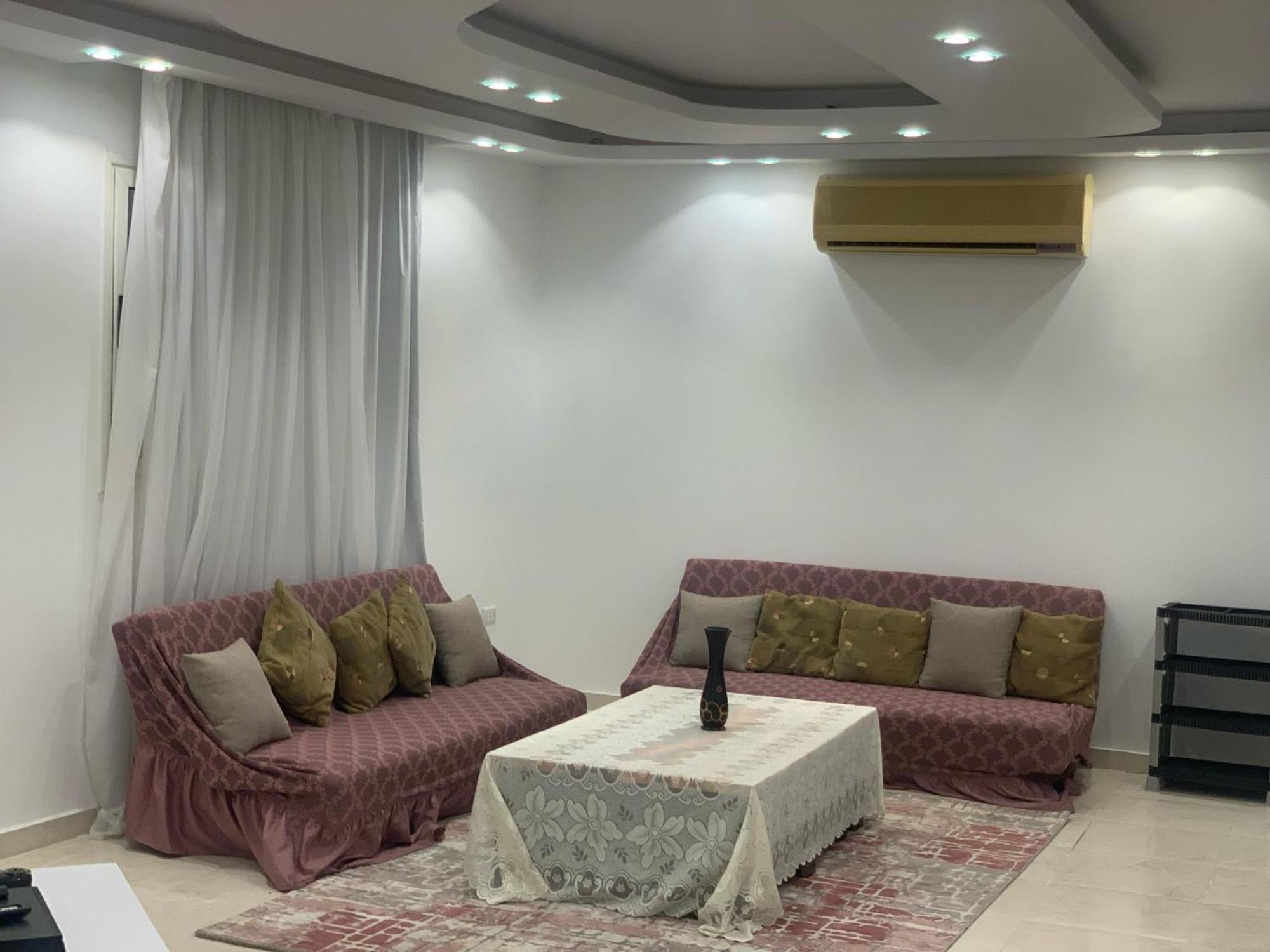 Paradise Hill 604 Hotel 4*