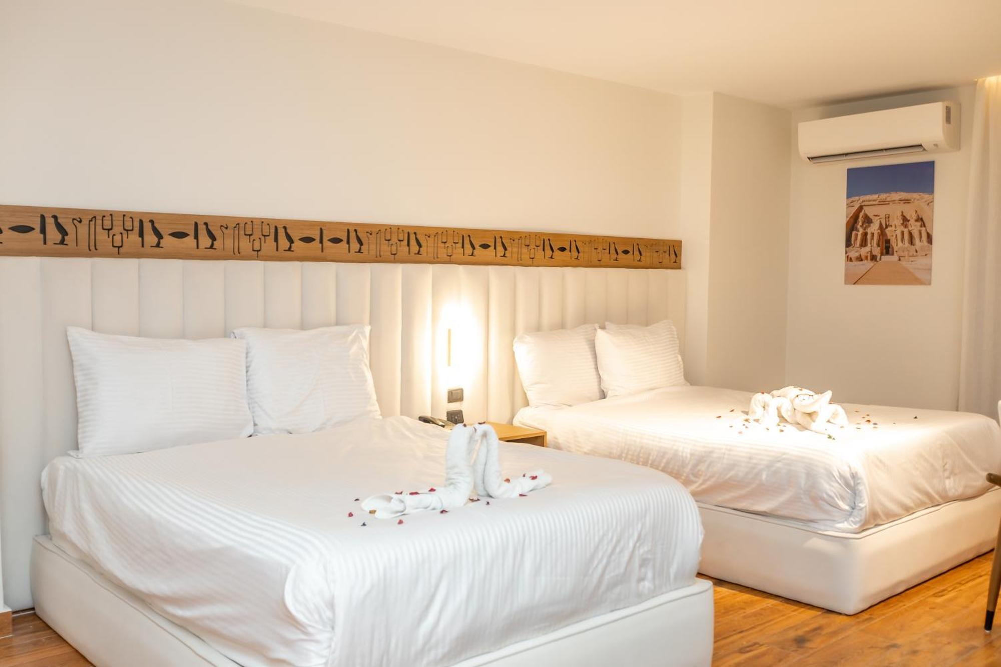 Superior Pyramids Hostel Al Kawm al Akhdar