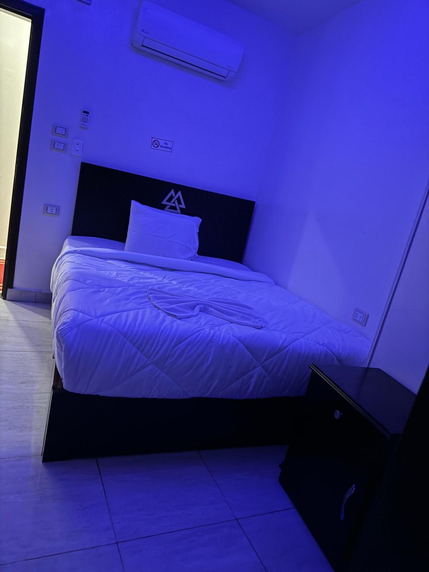 Magic Pyramids Eden Hotel Kafrat al Jabal