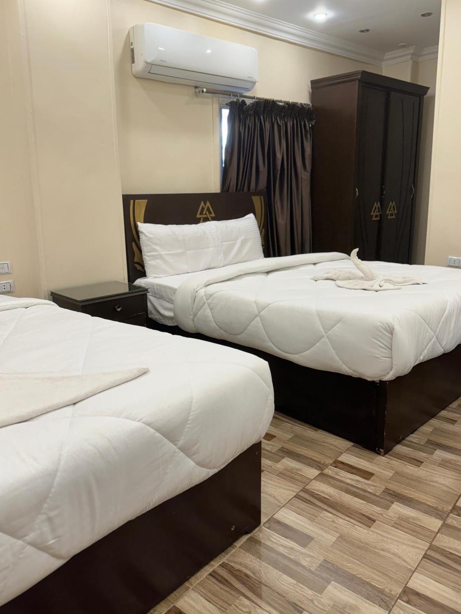 Magic Pyramids Eden Hotel Kafrat al Jabal