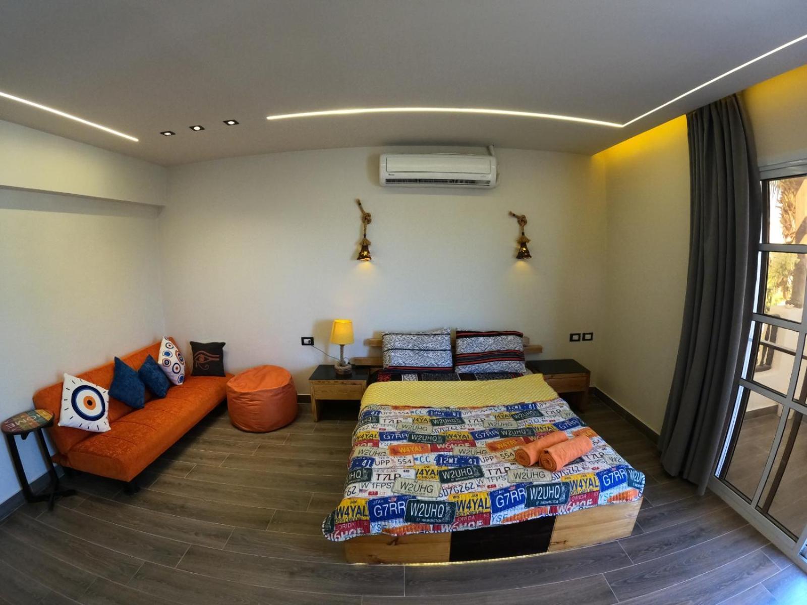 Deluxe Delta Apartment *