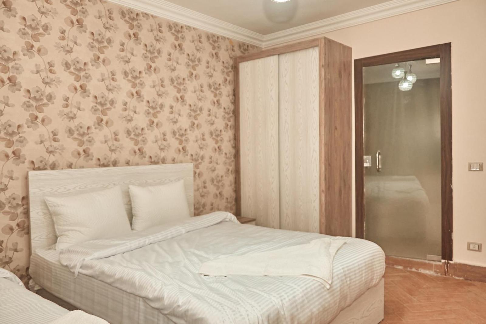 Pyramids And Museum Plateau View Bed & Breakfast Kafr Ghatati