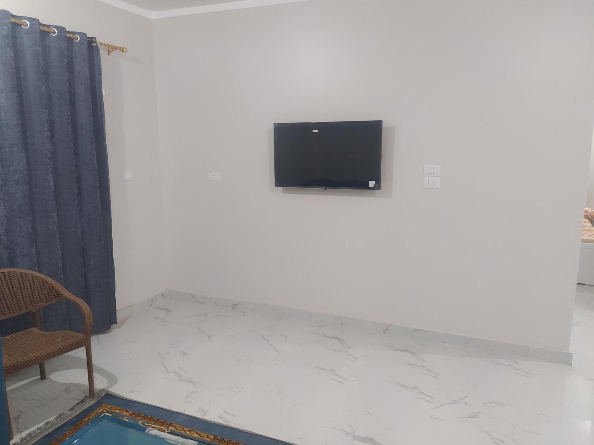 Family In 3 Bed Apartment Marsa Alam