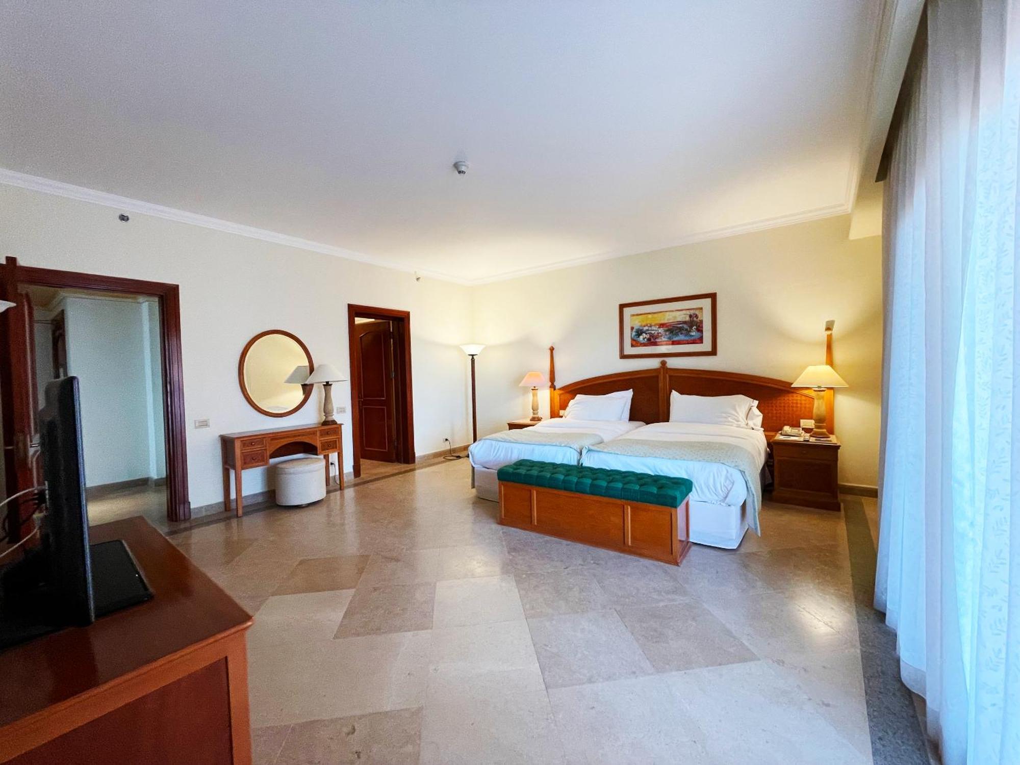 The Cascades Golf Resort, Spa & Thalasso Complex 5*
