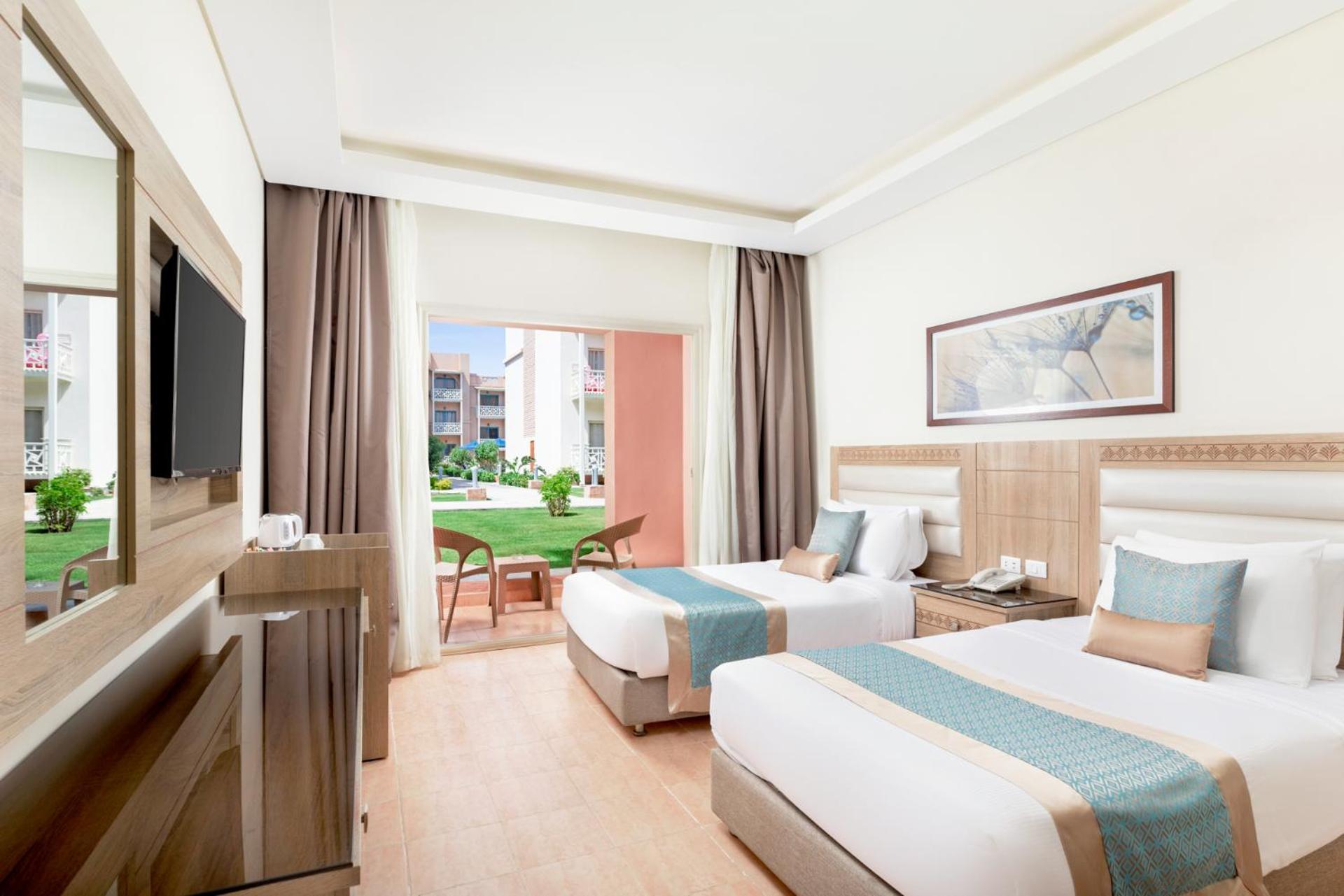 Pickalbatros Aqua Park - 4*