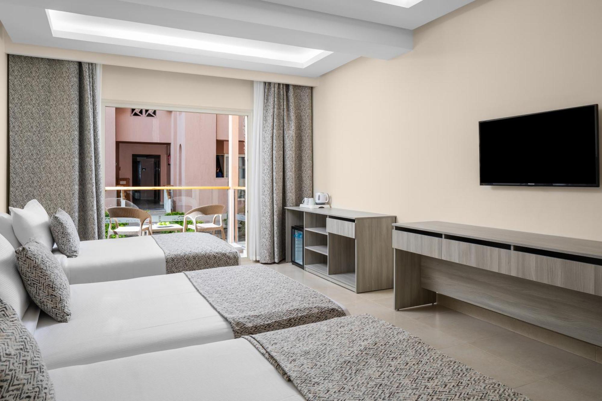 Pickalbatros Aqua Park - Resort 4*