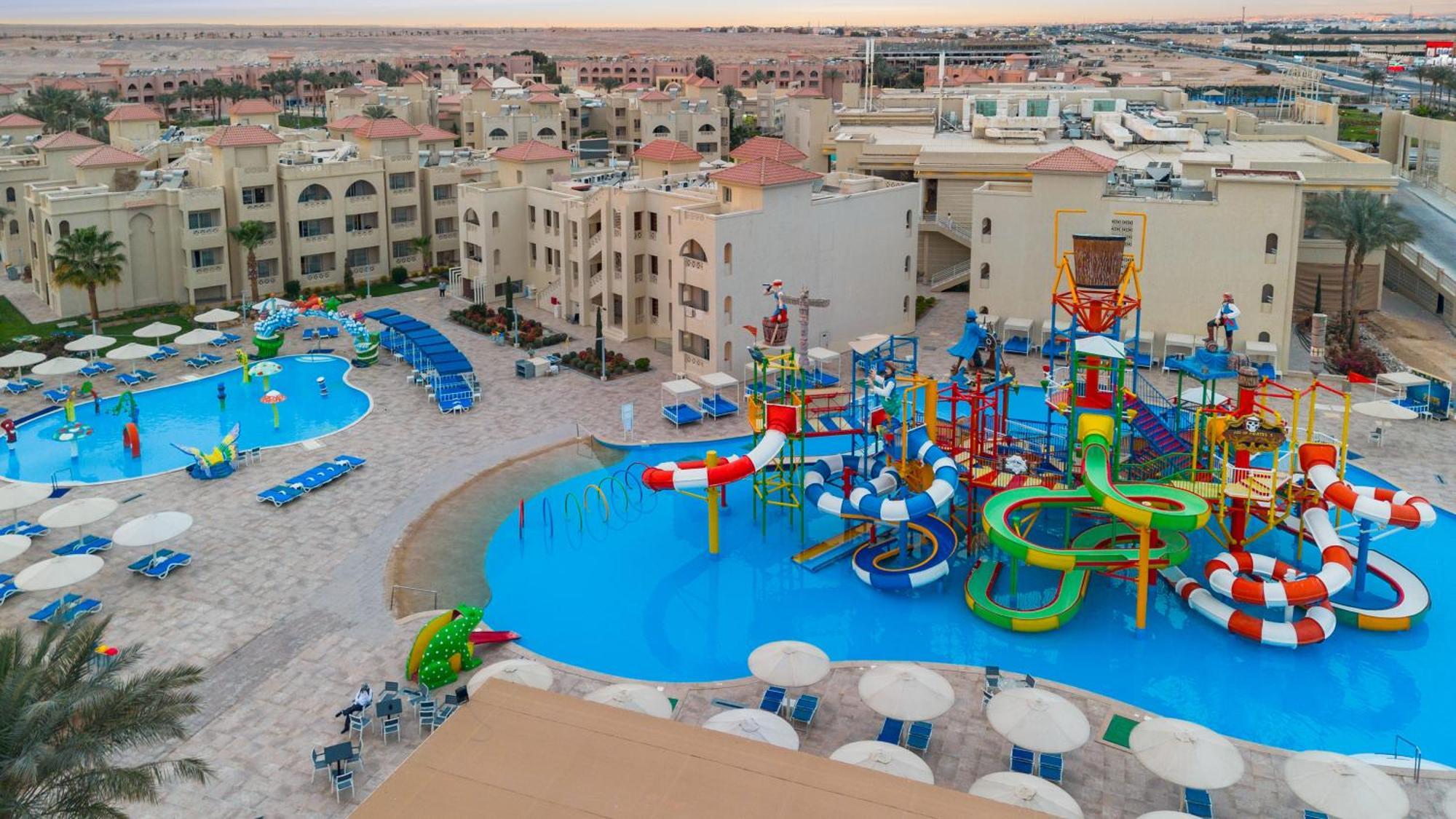 Pickalbatros Aqua Park - Resort