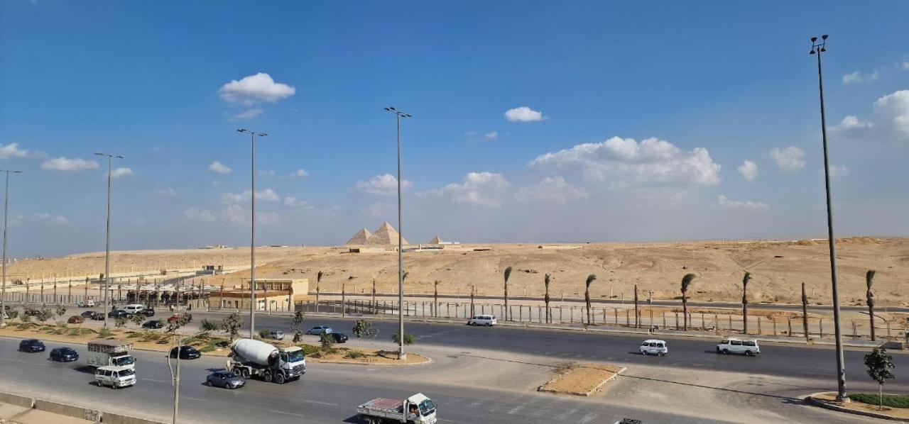 King Tut Hotel