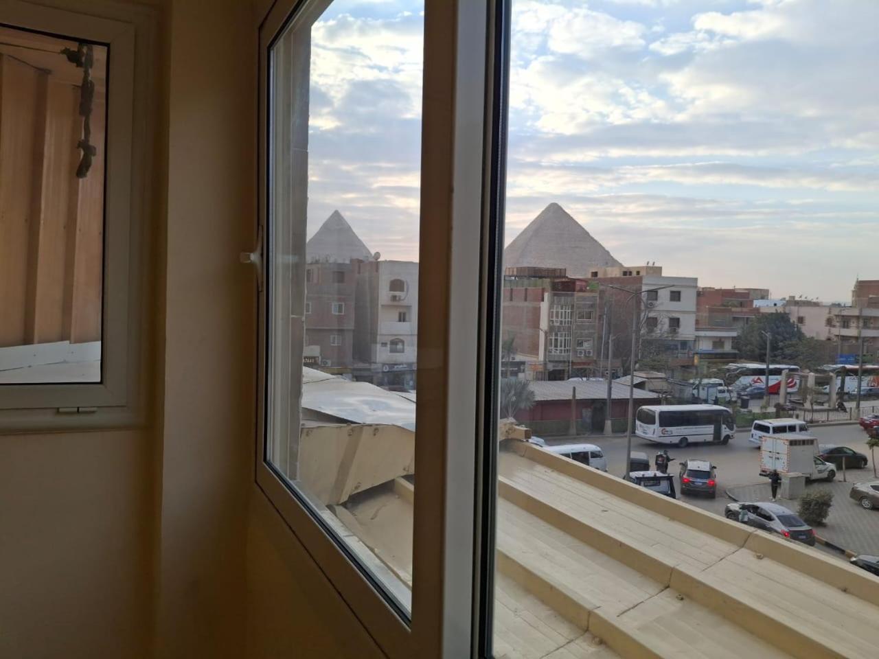 Hassan Pyramids * Kafret el-Gabal