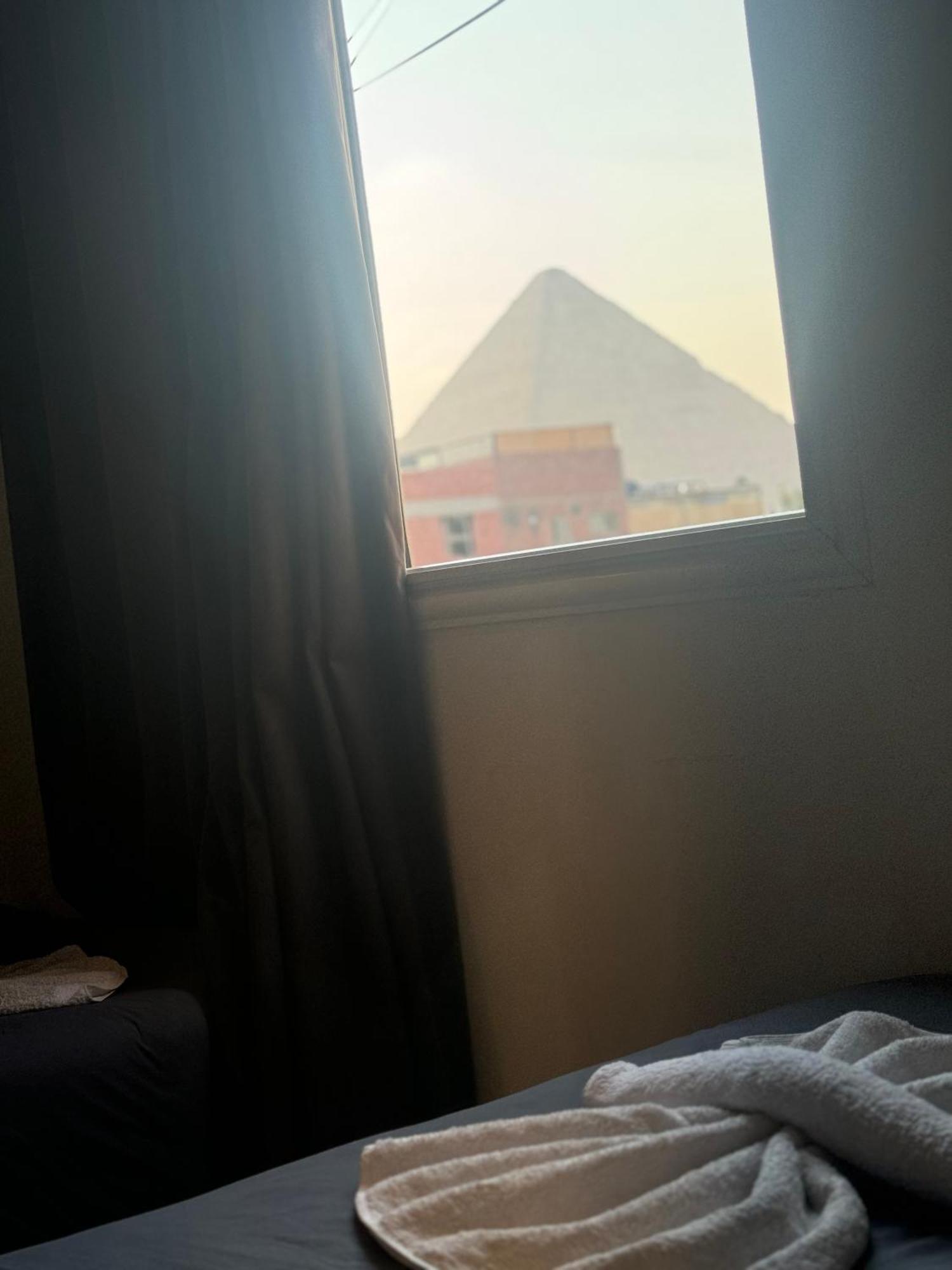 Hotel Magic Pyramids Eden