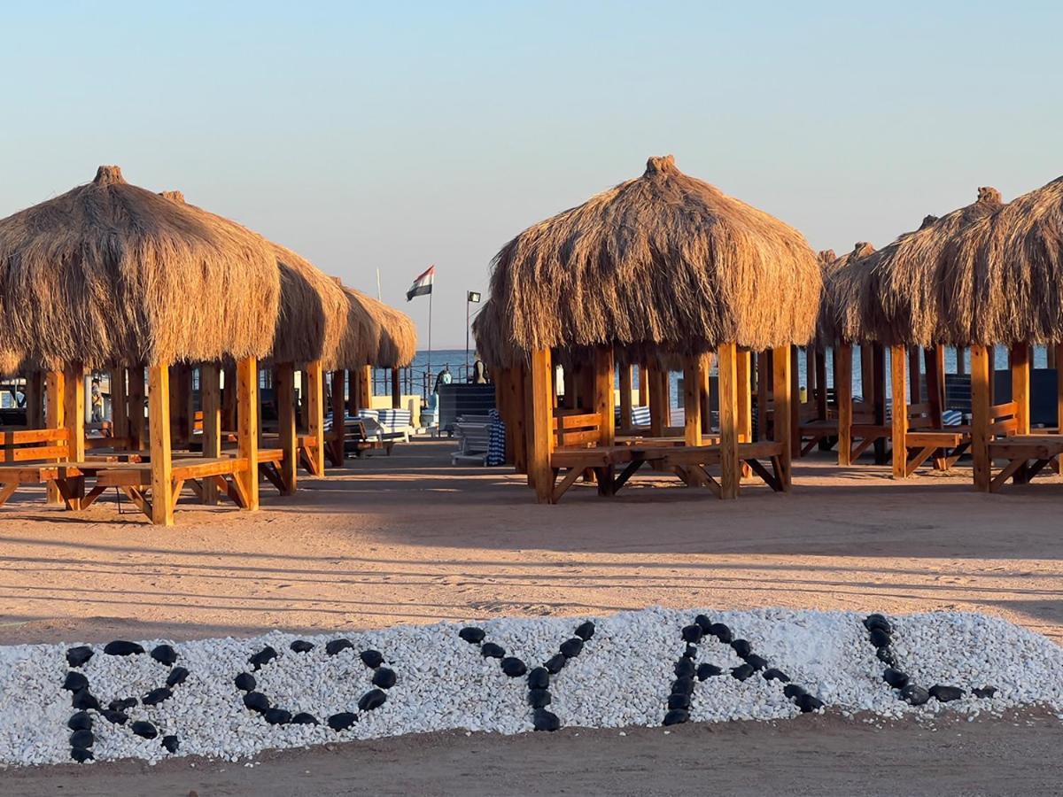 Royal Regency Club Hotel