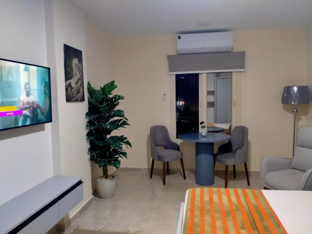 Tiba Golden , Down Town Aparthotel Hurghada