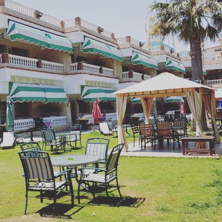 Riviera 4*