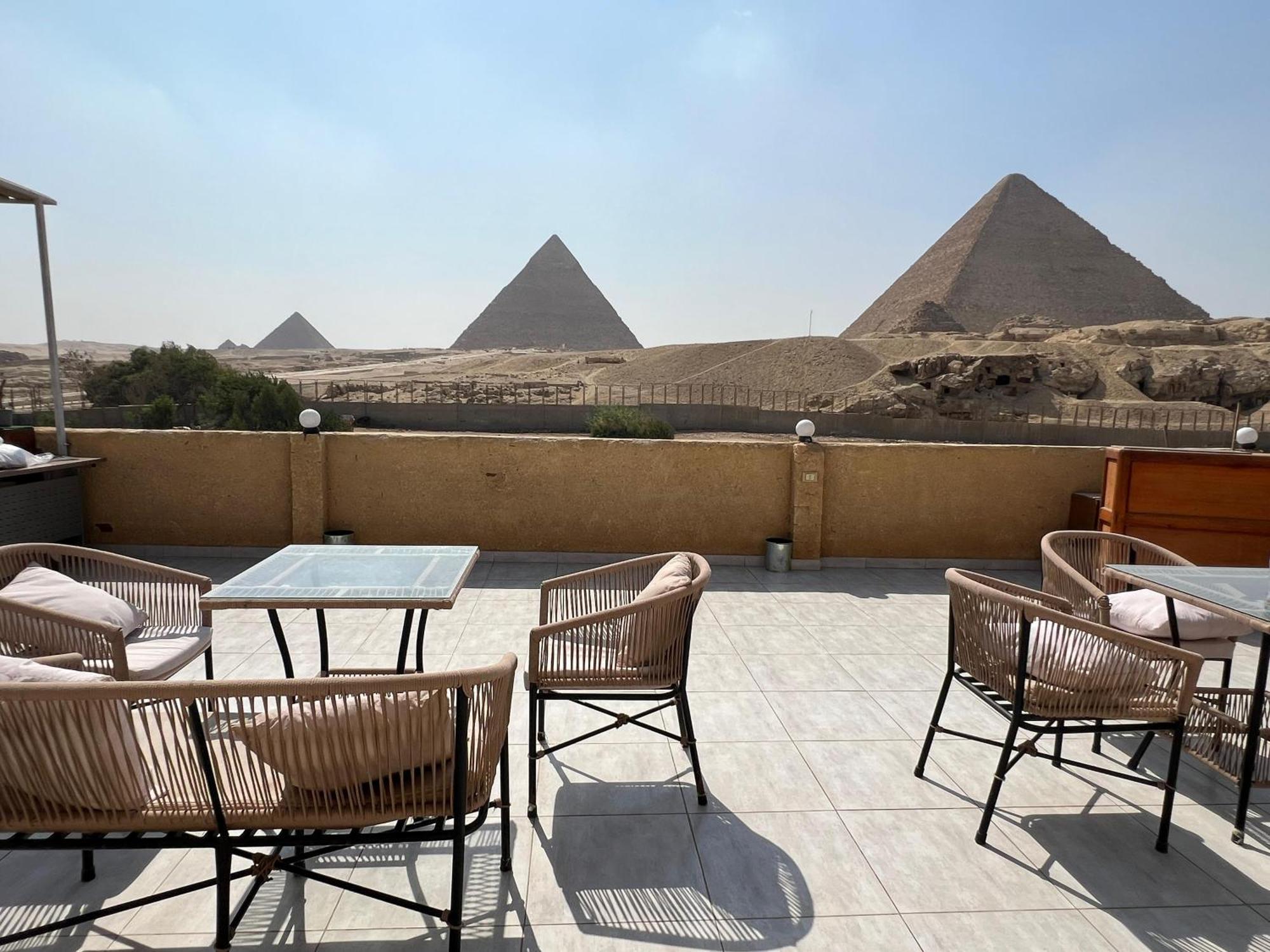 Tamara Pyramids View Gasthof *