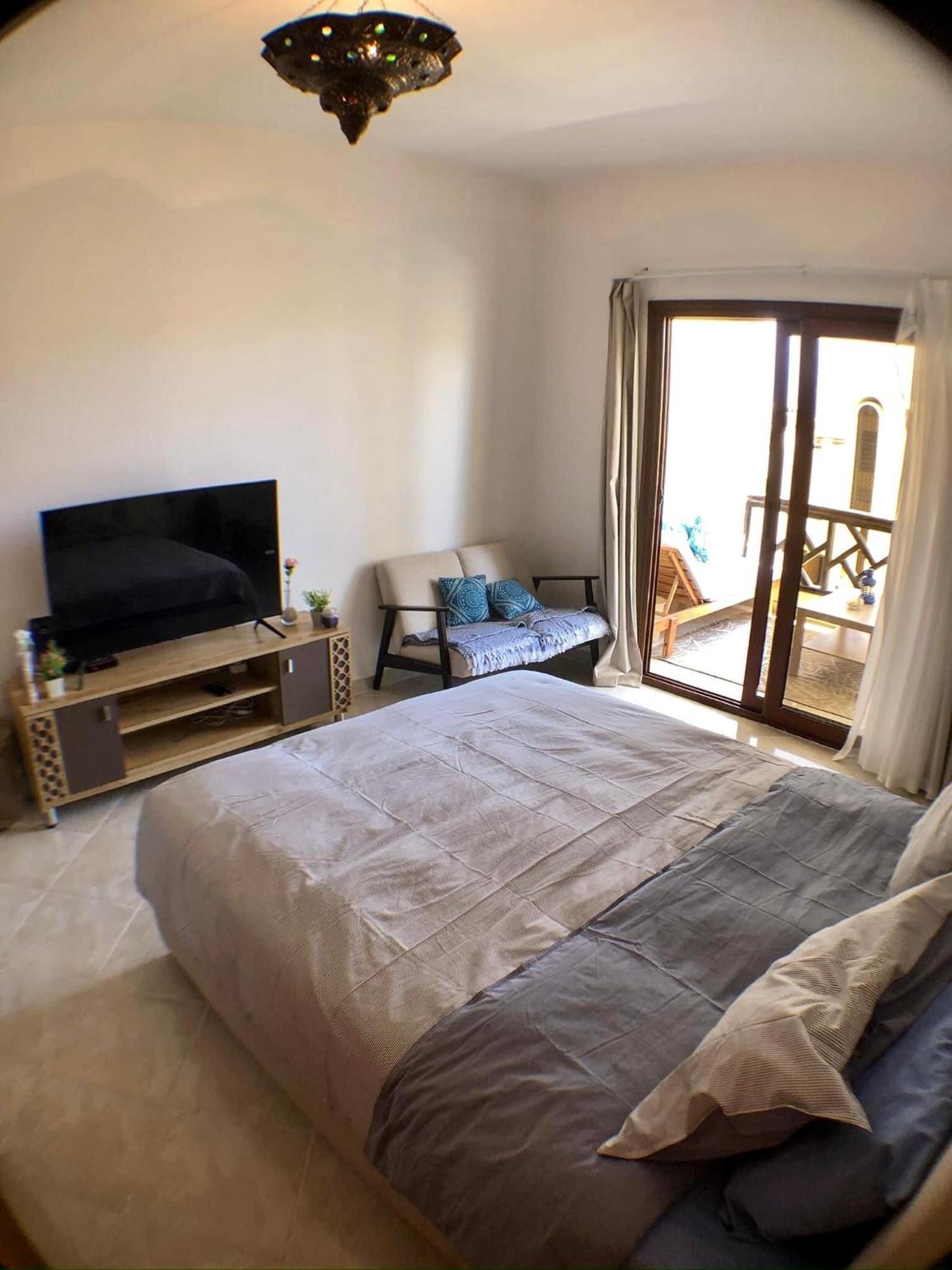 Luxury Beachfront Studio- Foreign Nationals Only Aparthotel Hurghada