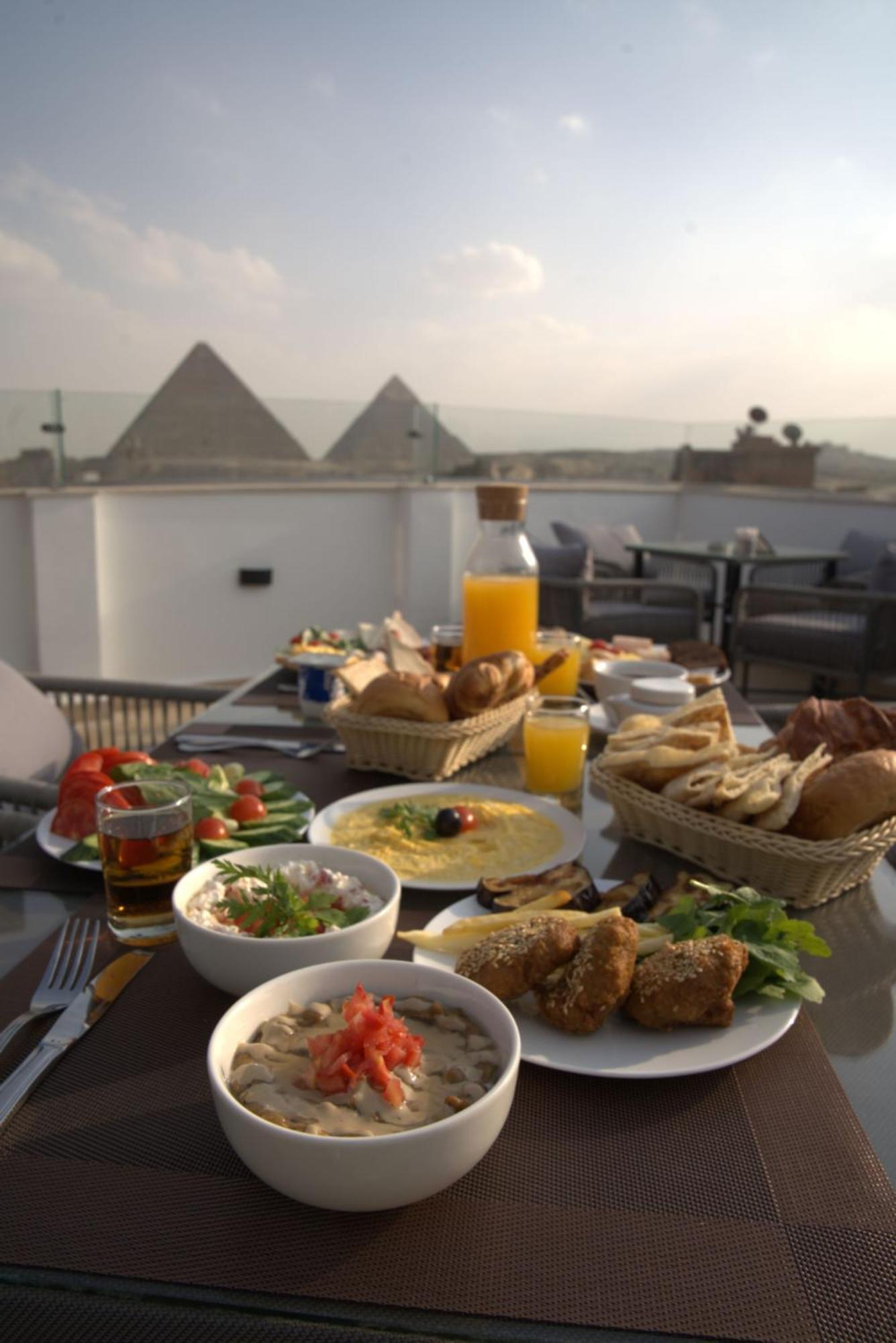 Casa De Pyramids Al Kawm al Akhdar
