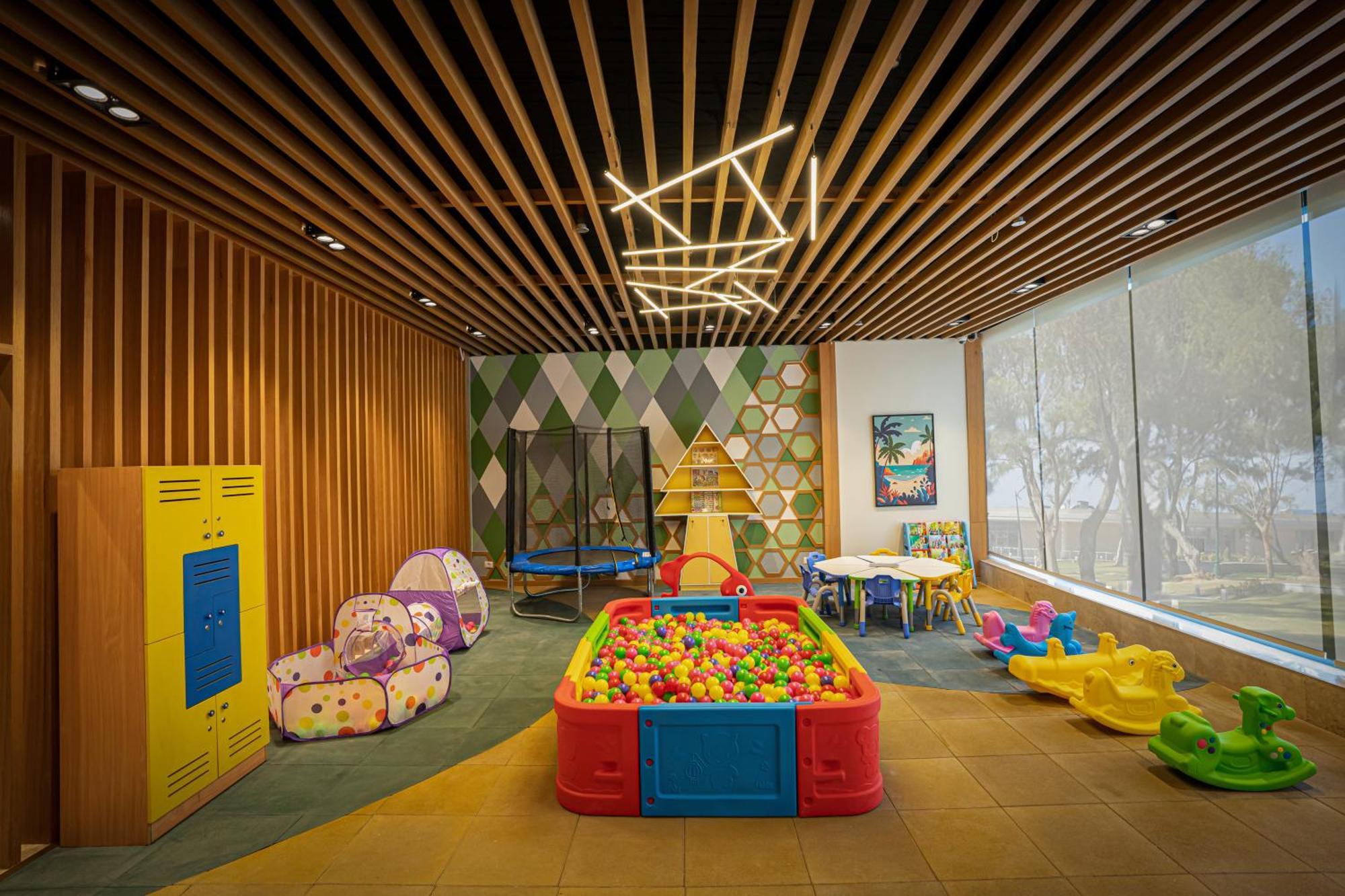 Rixos Montaza Hotel 5*