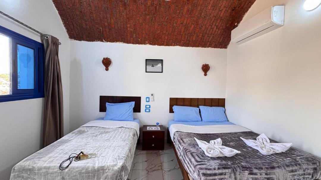 Hannag Island Guest house Aswan
