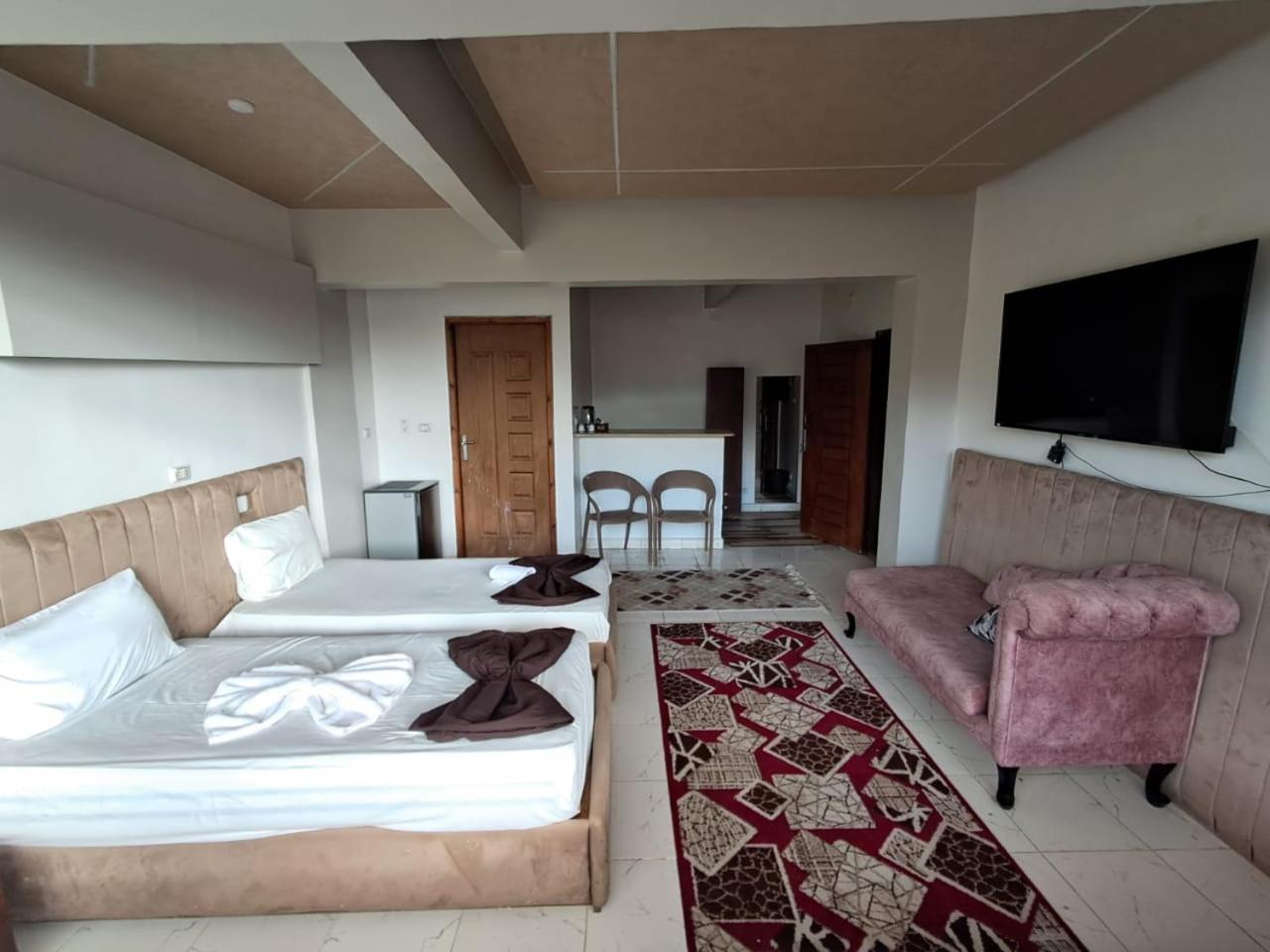 Pyramids Heaven Hotel 4*