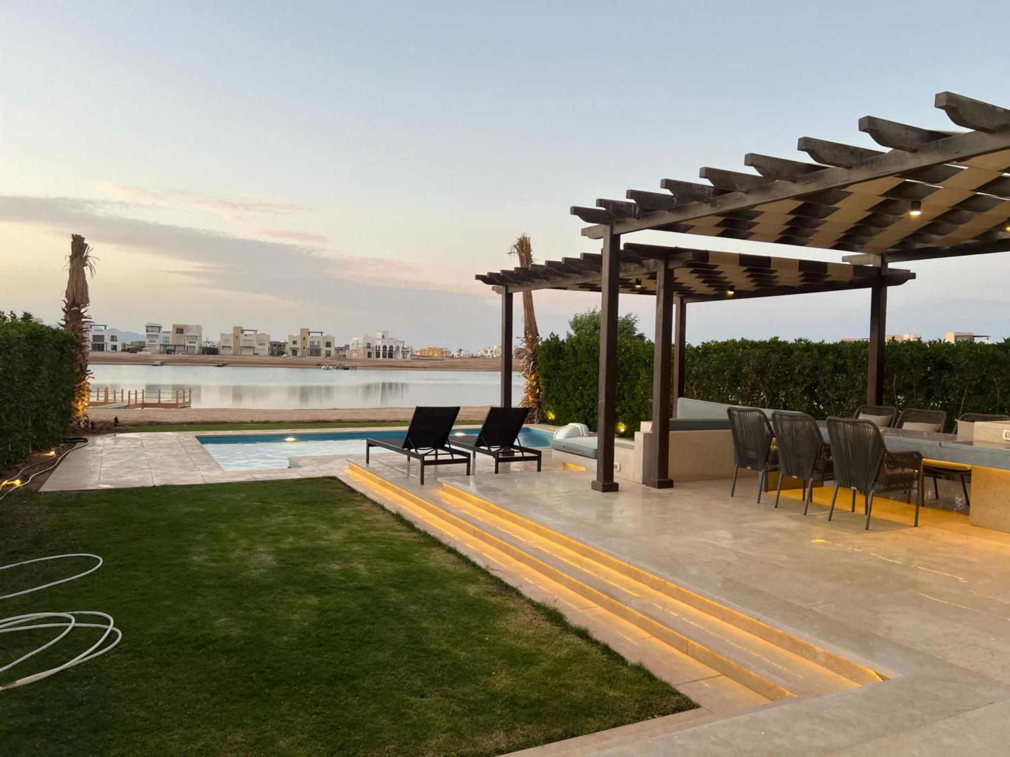 Ancient Sands El Gouna - Pool & Lagoon Access Apartment *