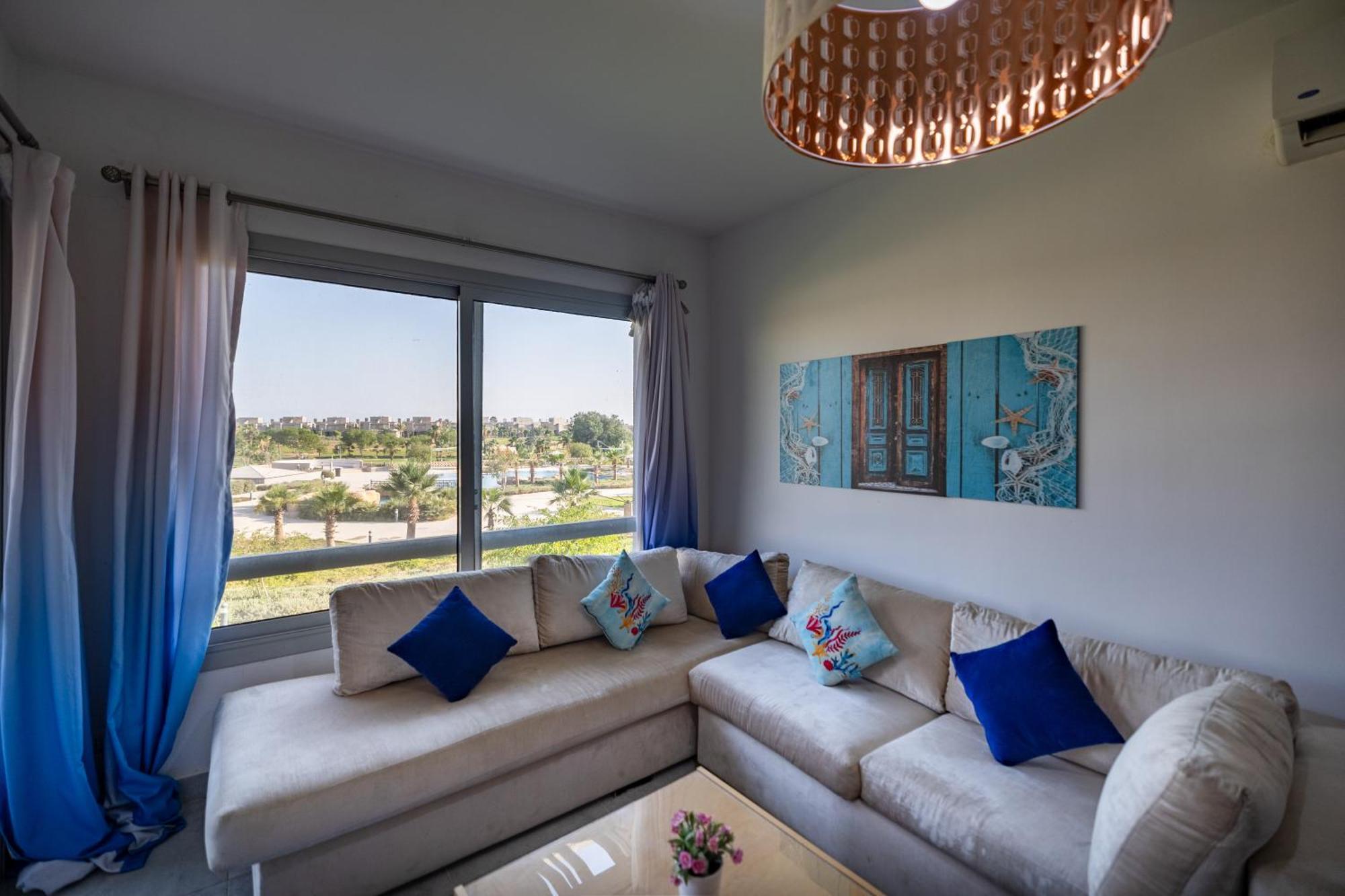 Apartment Direct To The Pool 2br Getaway In Einbay Ain Sukhna