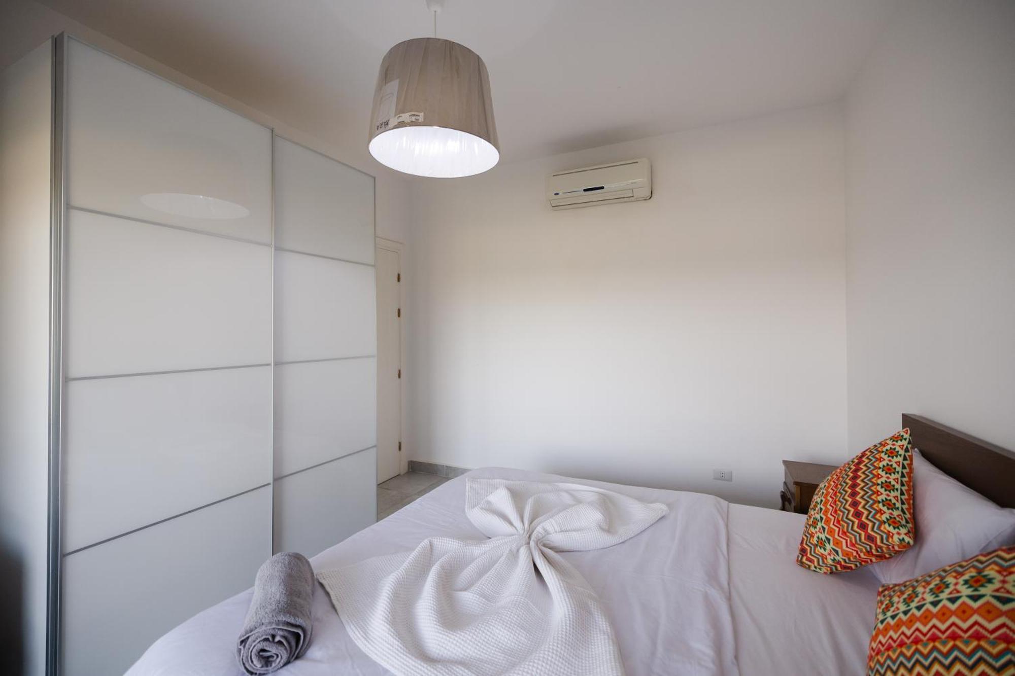 Apartment Direct To The Pool 2br Getaway In Einbay Ain Sukhna