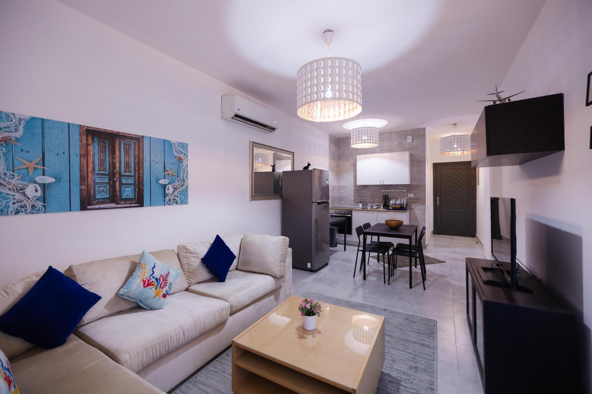 Direct To The Pool 2br Getaway In Einbay Apartment