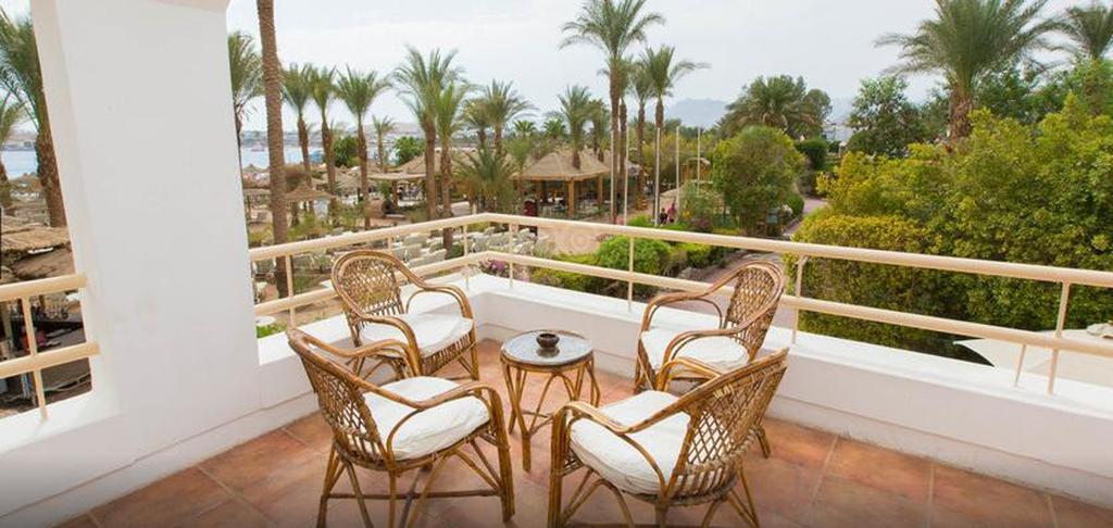 Oonas Dive Club Resort