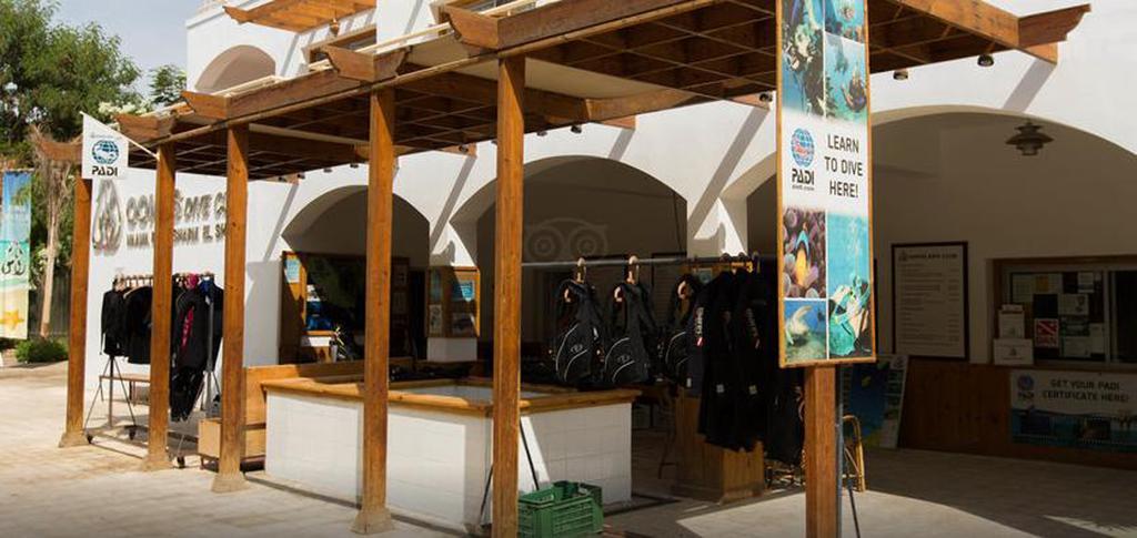 Oonas Dive Club Resort