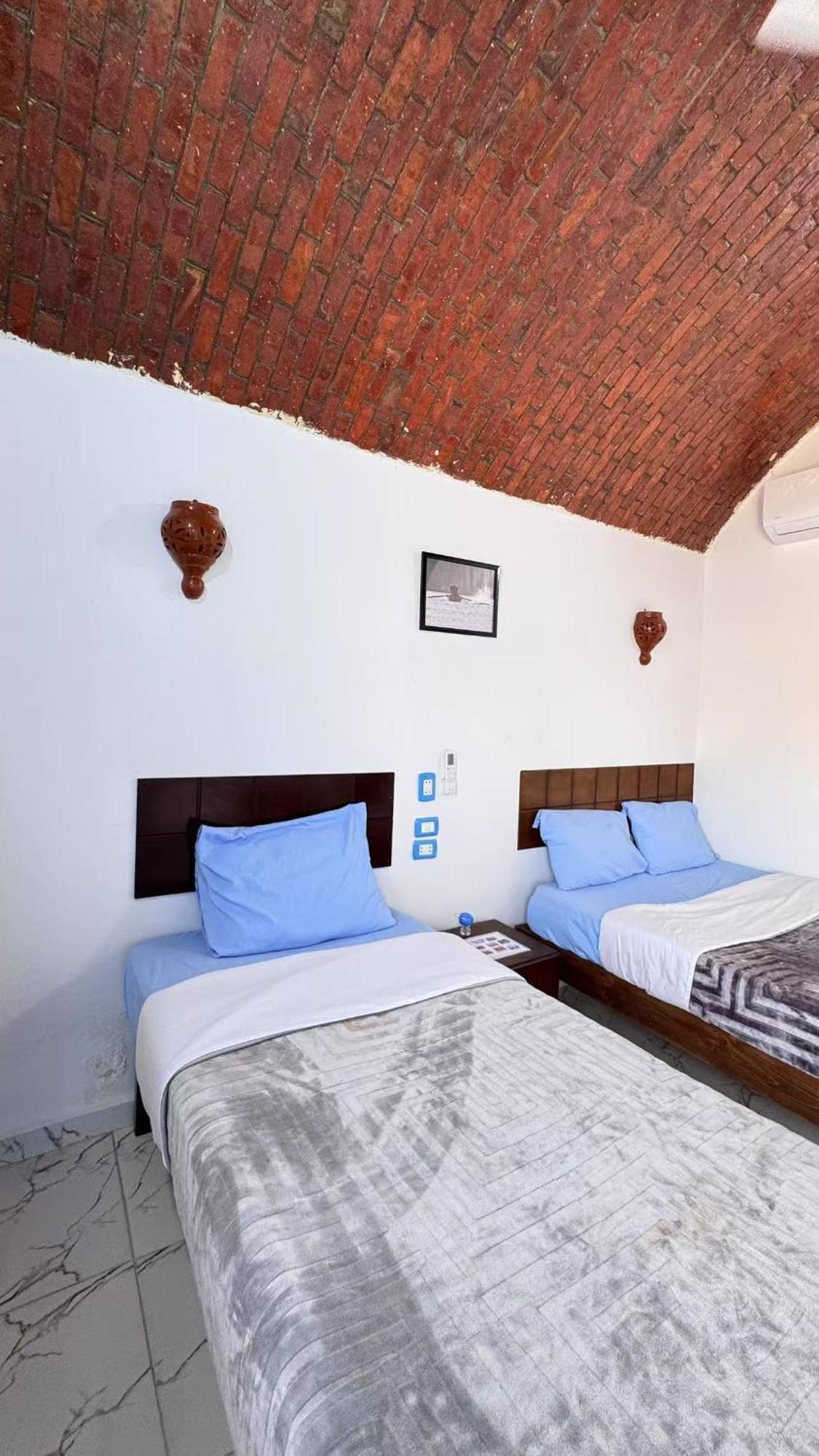 Guest house Hannag Island *